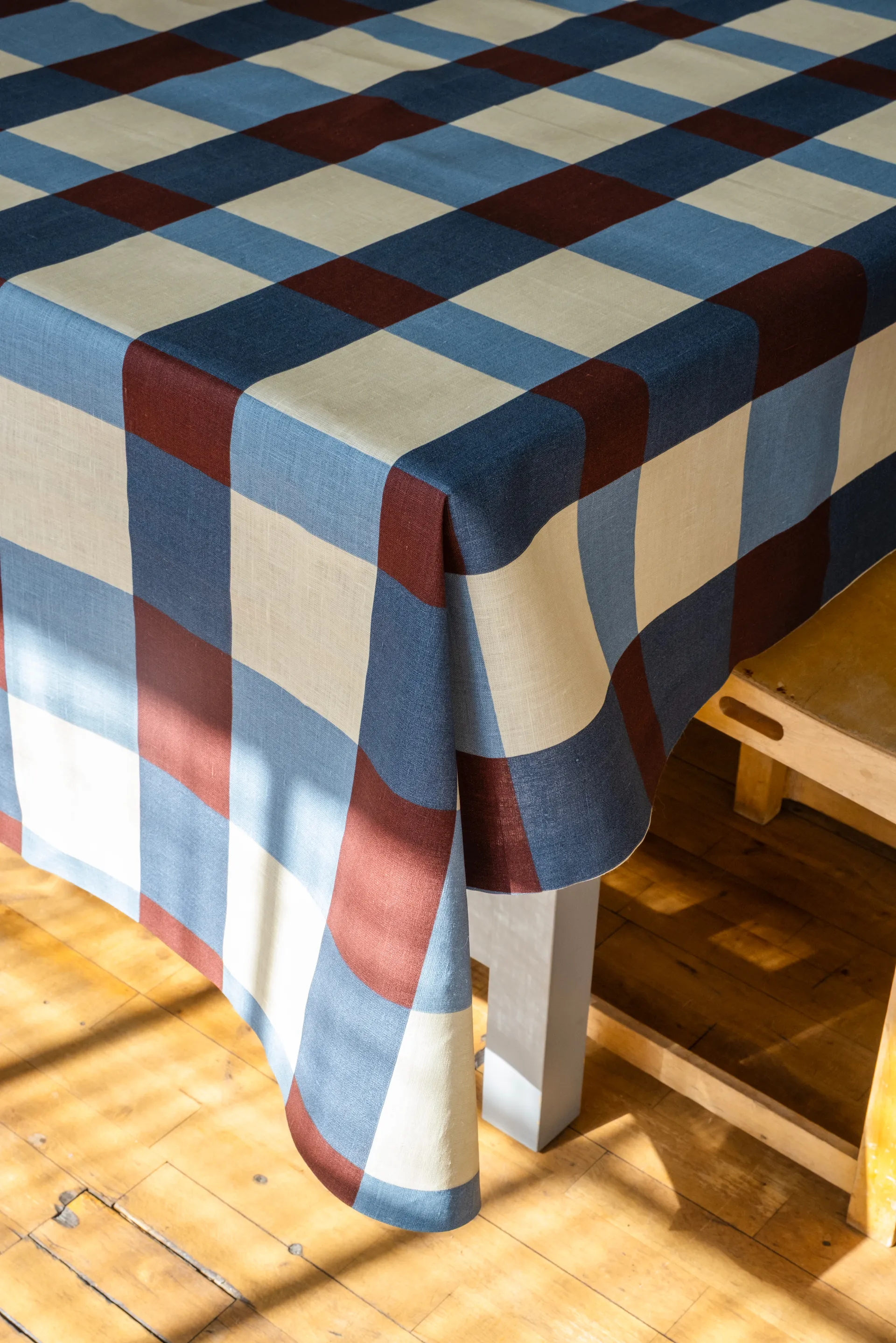 펠트 테이블클로스 149x250 cm, Plum Fine Little Day | 파인리틀데이