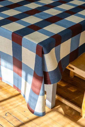 펠트 테이블클로스 149x250 cm - Plum - Fine Little Day | 파인리틀데이