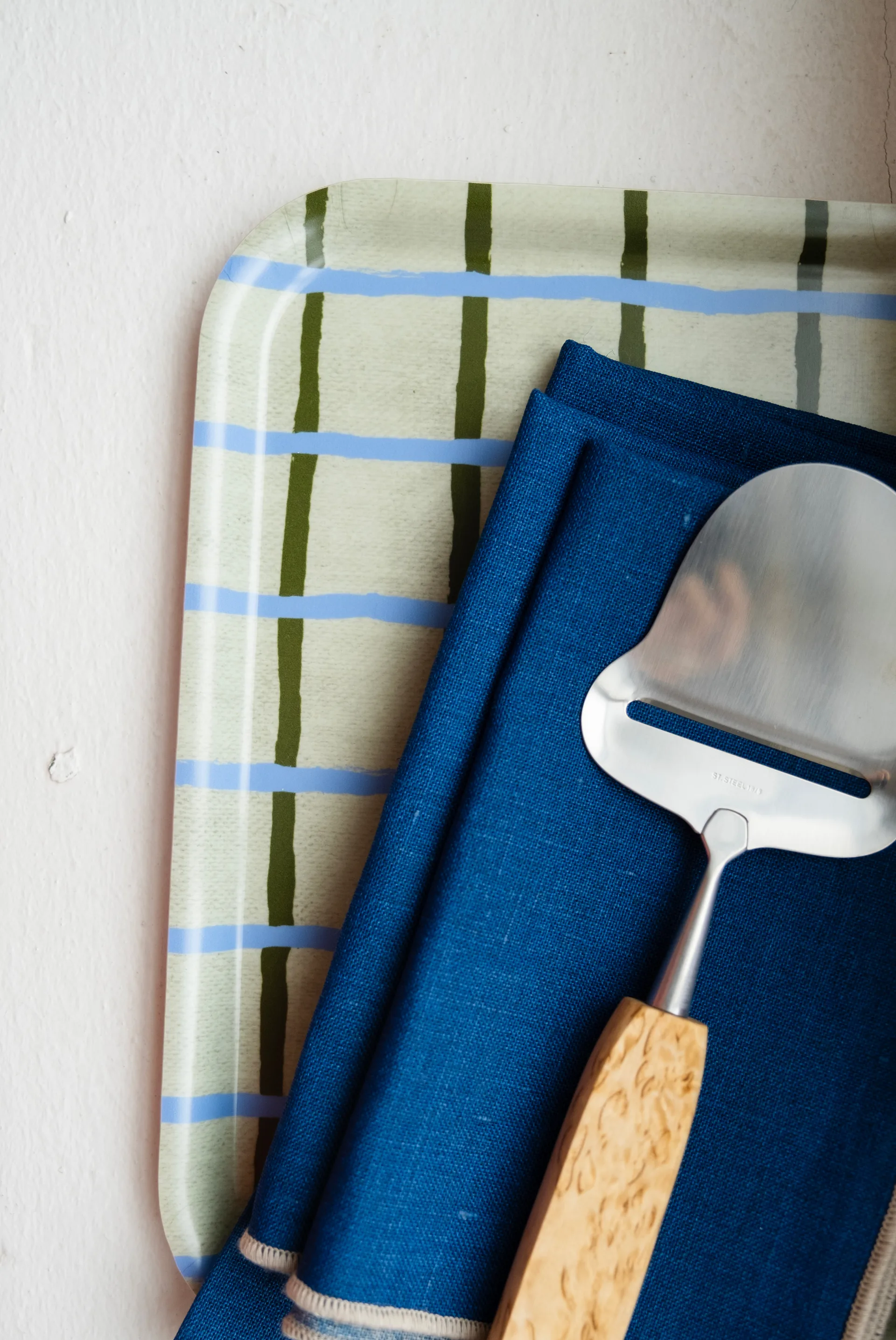 체크드 트레이 20x27 cm, Pistachio Fine Little Day | 파인리틀데이