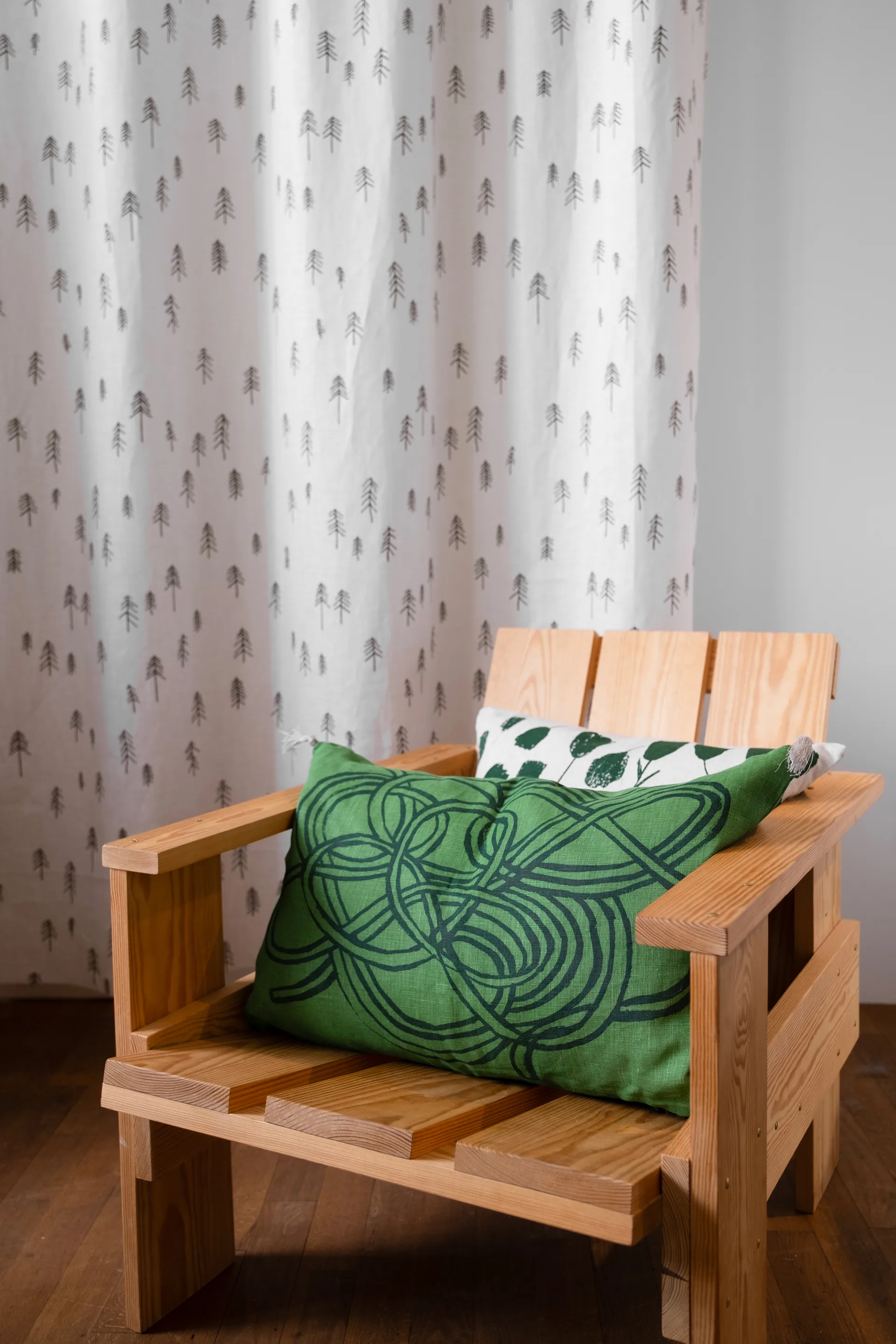 크누타르 쿠션 커버 38x58 cm, Green Fine Little Day | 파인리틀데이