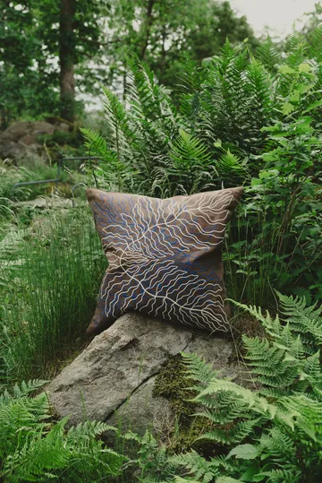리브스 자수 쿠션 커버 48x48 cm - Brown - Fine Little Day | 파인리틀데이