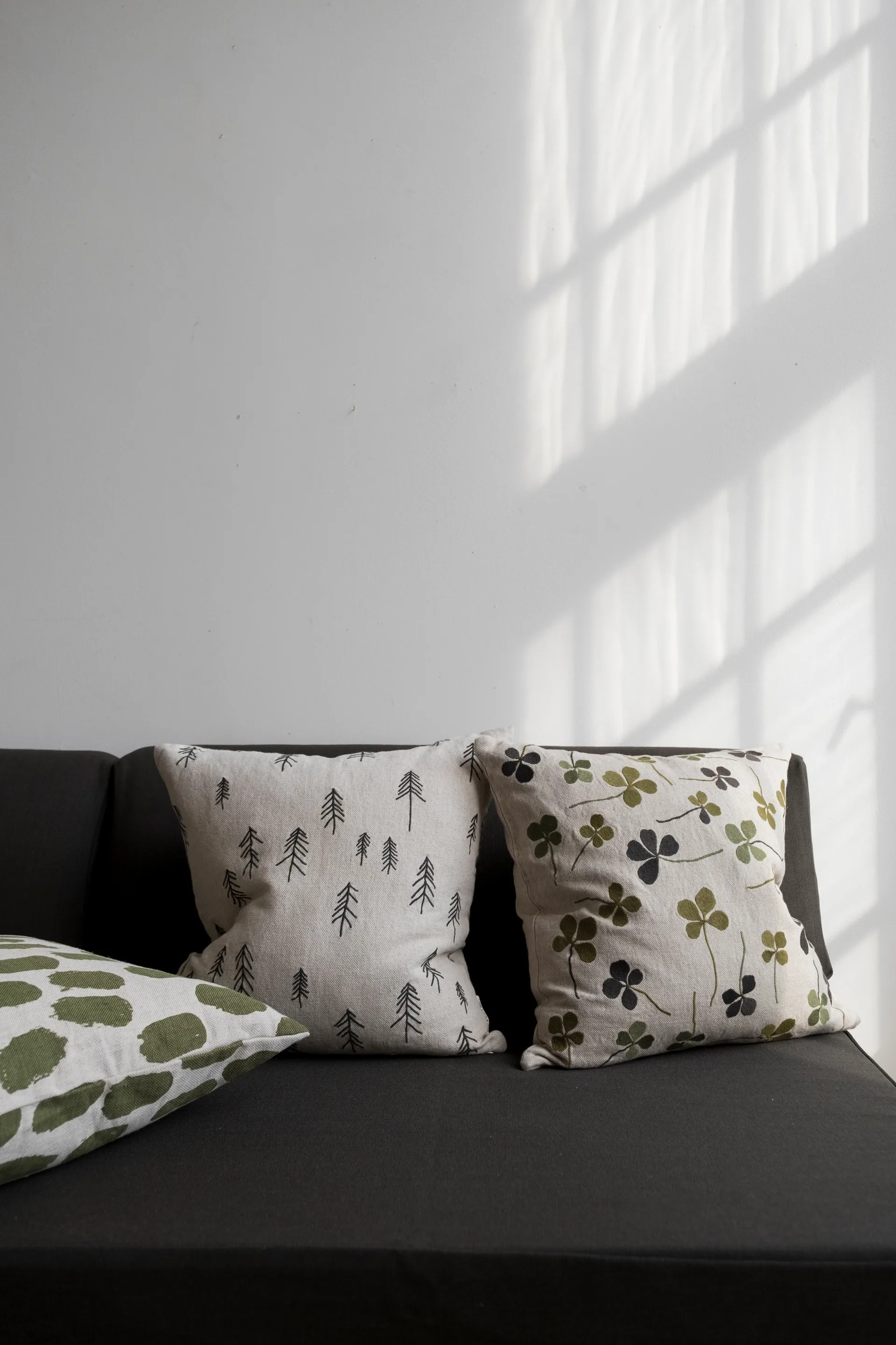 클로버 베개커버 48x48 cm, Green-nature Fine Little Day | 파인리틀데이