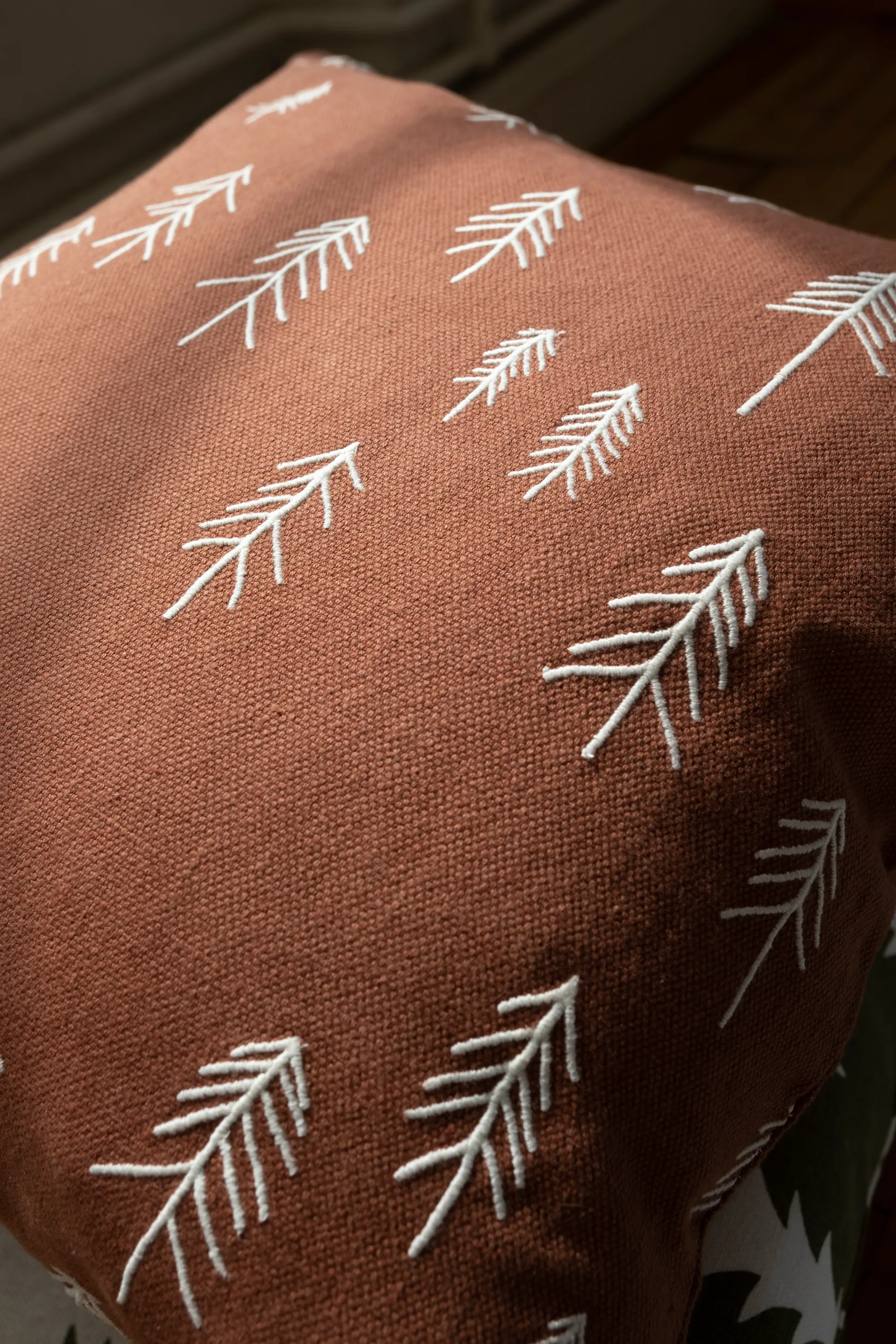 톨 베개커버 48x48 cm, Terracotta-white Fine Little Day | 파인리틀데이