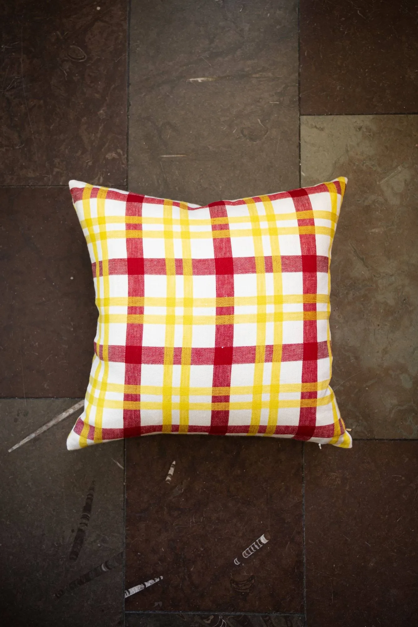 Grid 쿠션 커버, Yellow, 38x58 cm Fine Little Day | 파인리틀데이