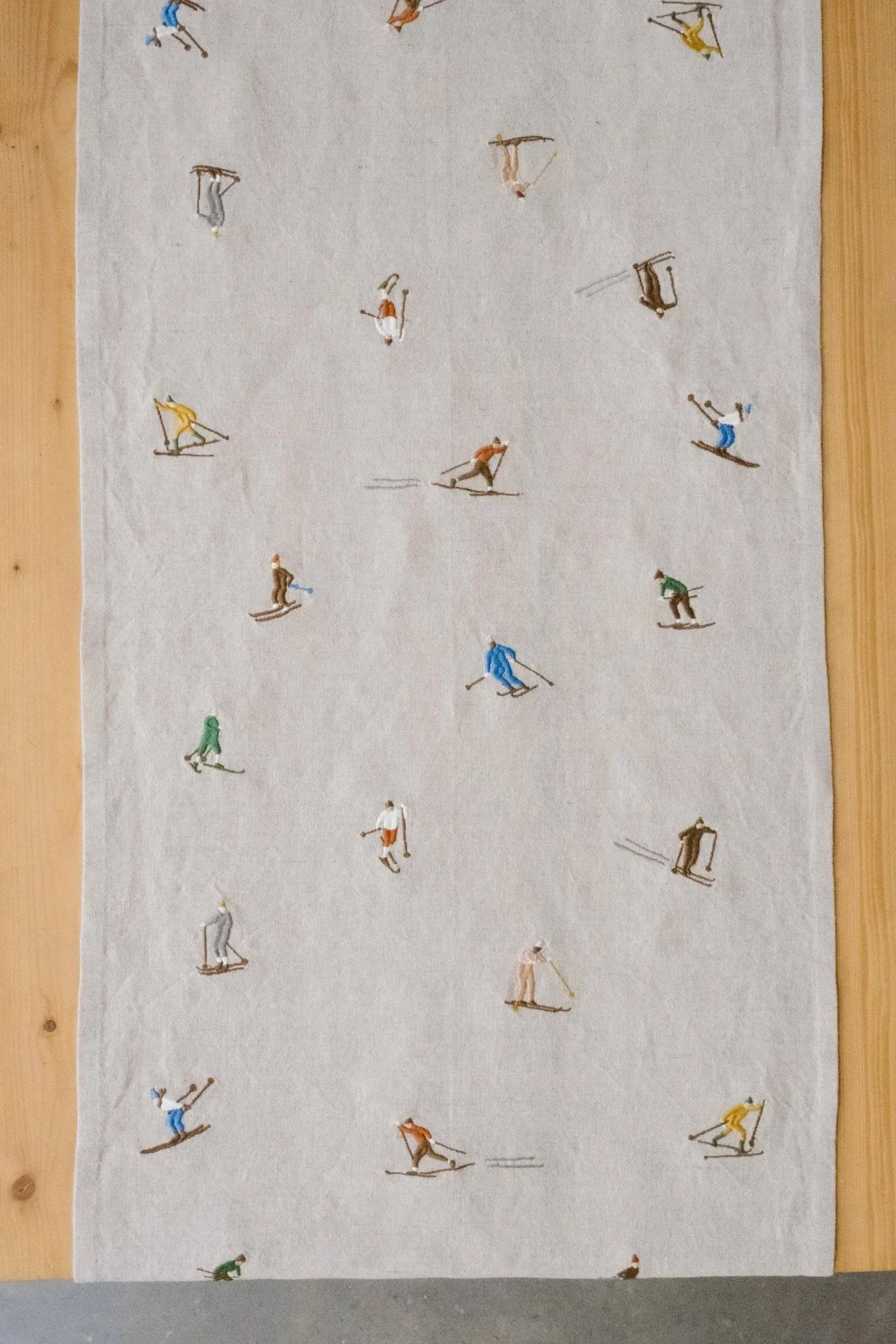 Skiers 테이블 러너, Natural, 45x150 cm Fine Little Day | 파인리틀데이