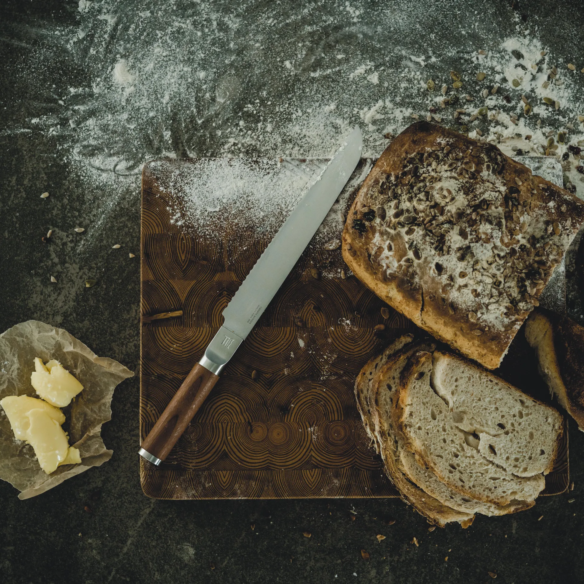 노르덴 빵칼, 22 cm Fiskars | 피스카스