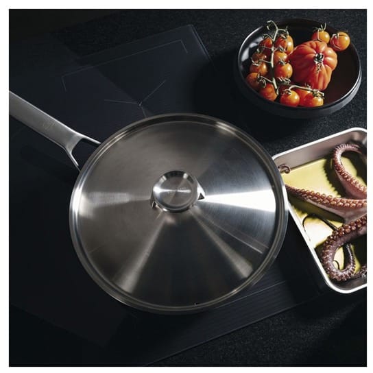 타이텐 소스팬 & 덮개, 26 cm Fiskars | 피스카스