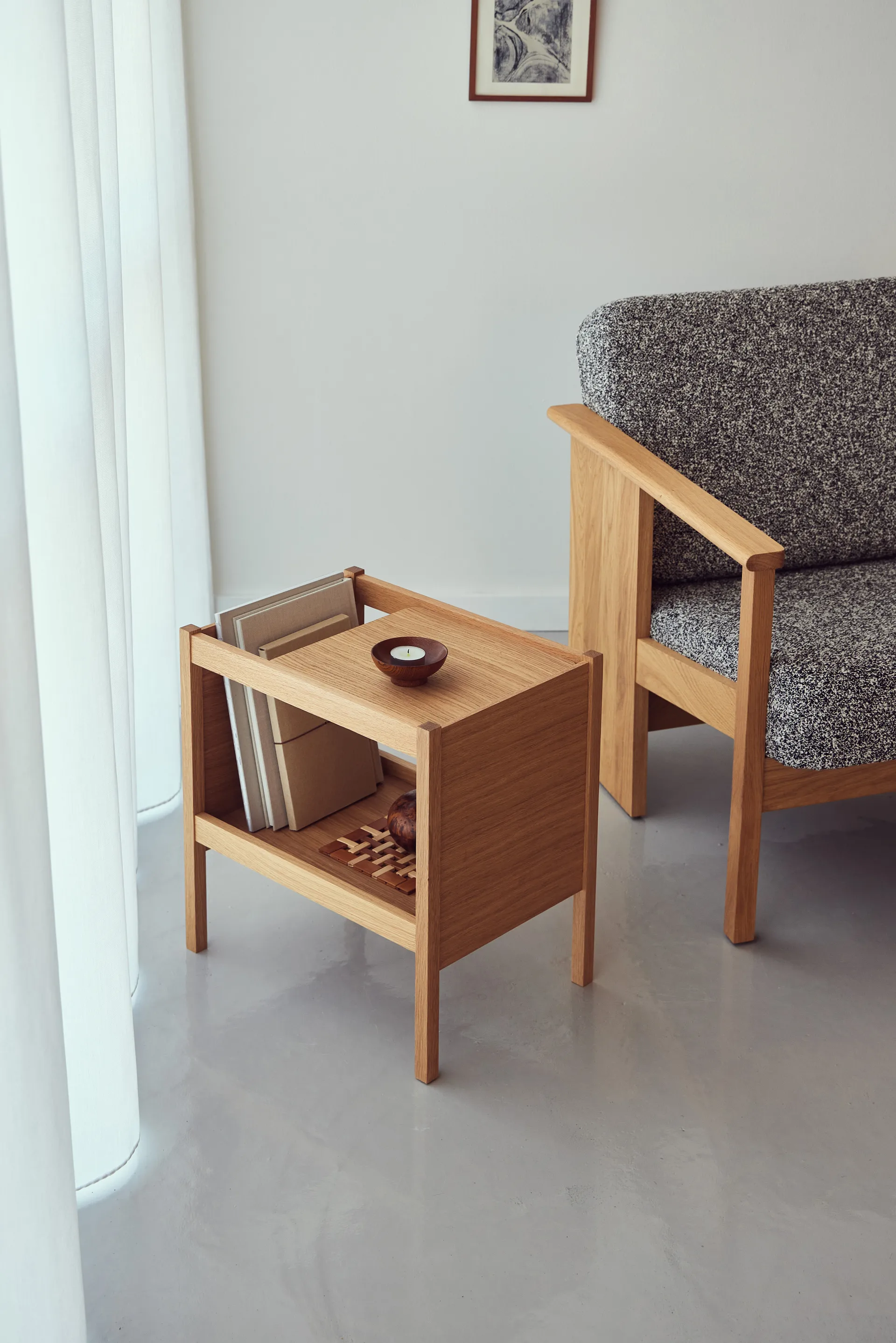 저널 사이드 테이블 29x43 cm, Oak Form & Refine