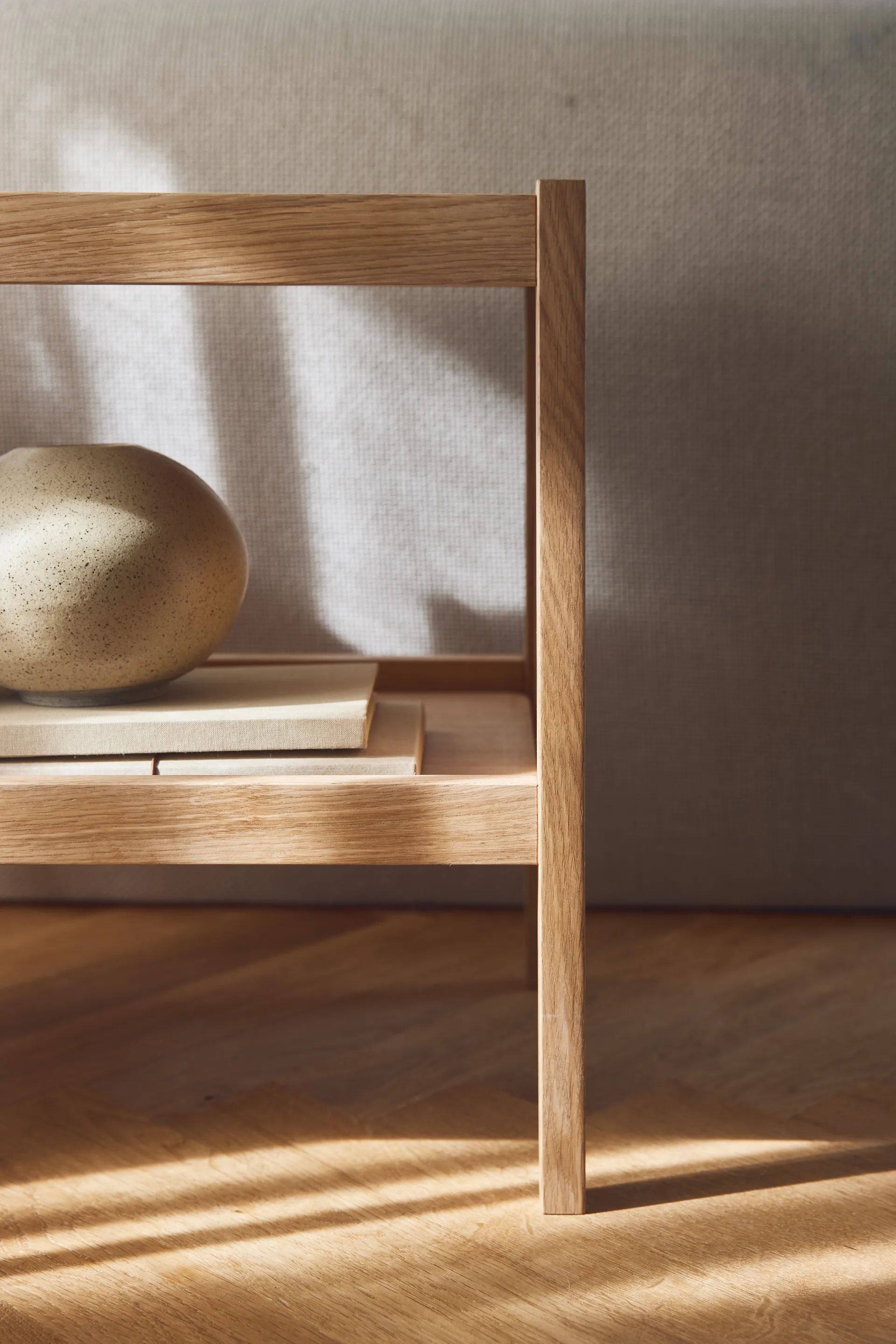 저널 사이드 테이블 29x43 cm, Oak Form & Refine