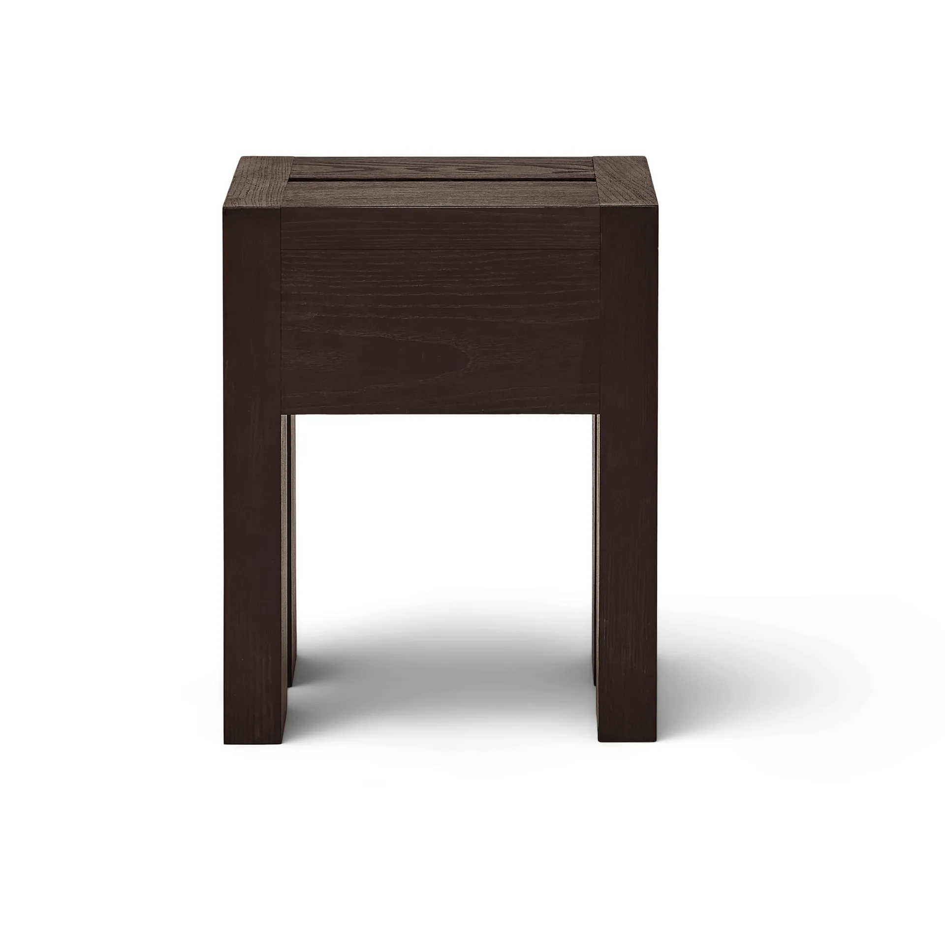 Monolith 사이드 테이블, Dark brown ash, 29x29x36 cm Form & Refine