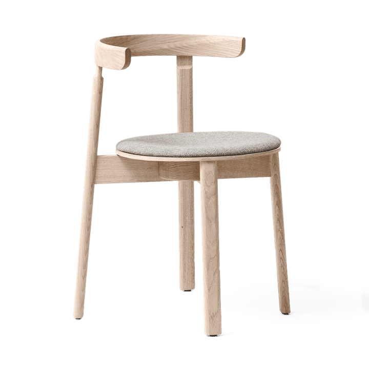 루나 체어 - White oak-Hallingdal 65-0227 - Form & Refine
