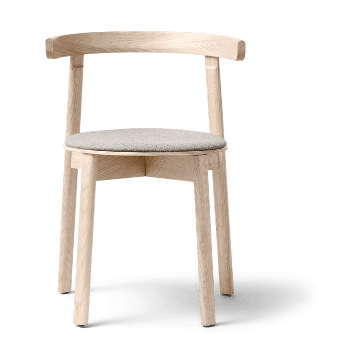 루나 체어, White oak-Hallingdal 65-0227 Form & Refine