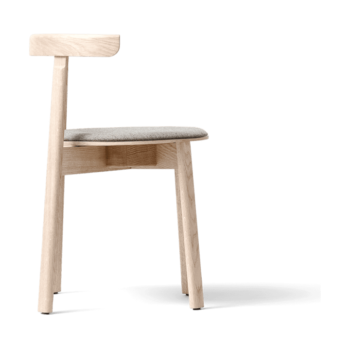 루나 체어, White oak-Hallingdal 65-0227 Form & Refine