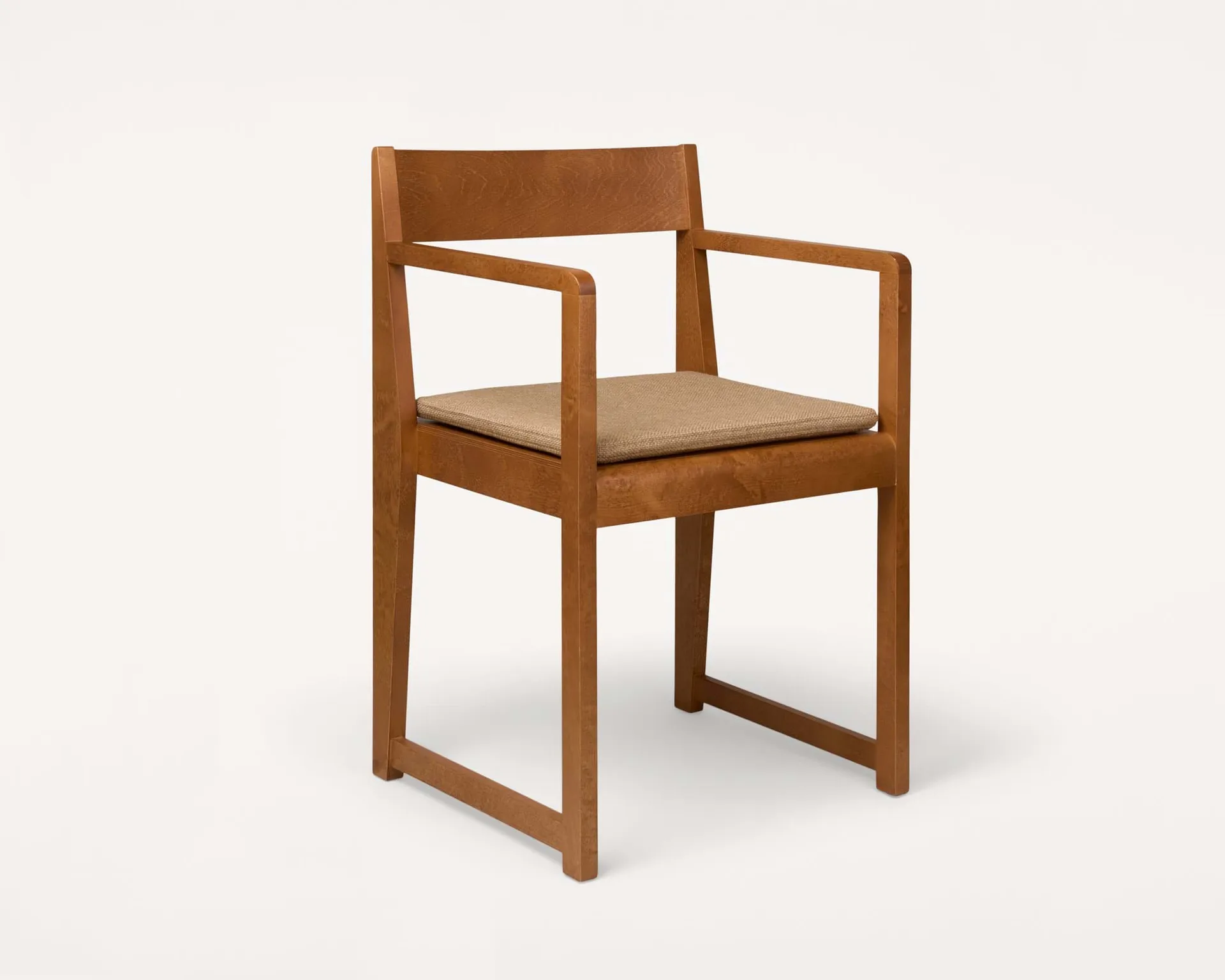 Armrest Chair 01 암체어용 쿠션, Camel, 47x37x4 cm FRAMA