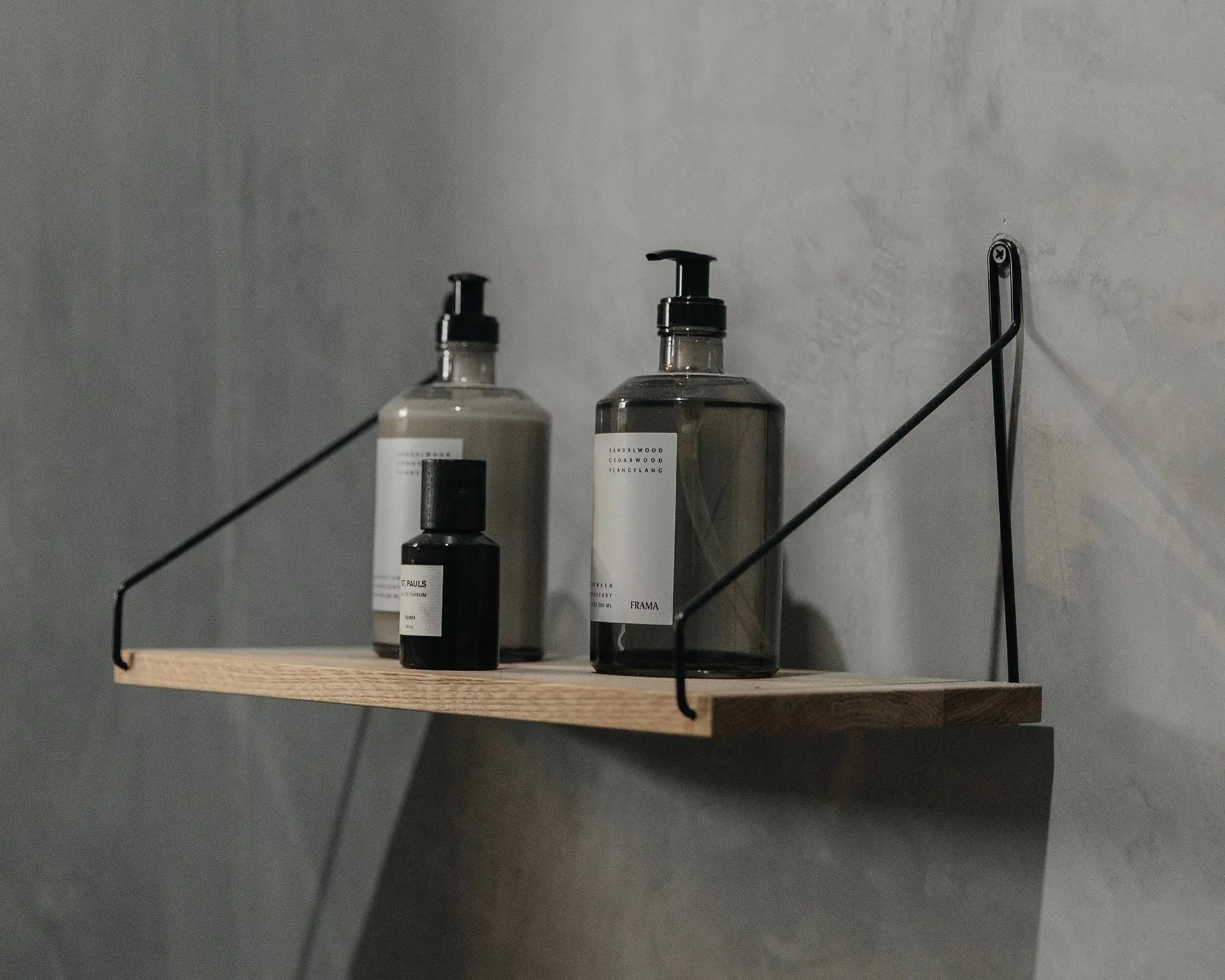 Single Shelf 벽 선반, 오크-블랙, 40x20 cm FRAMA