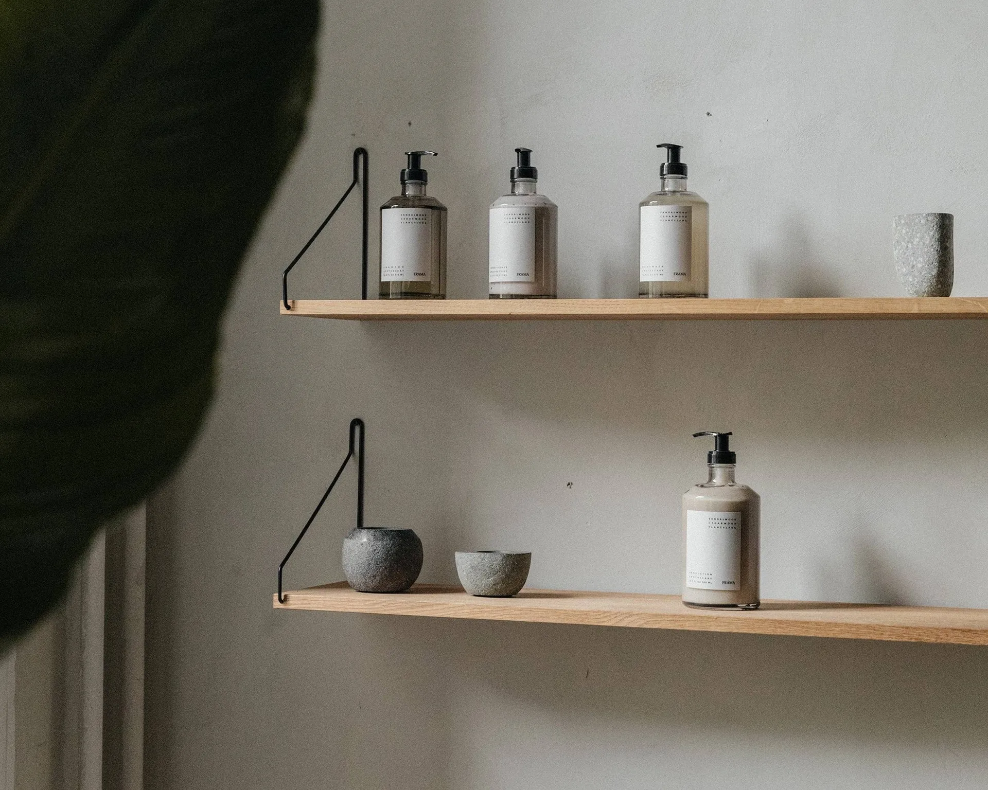 Single Shelf 벽 선반, 오크-블랙, 80x20 cm FRAMA