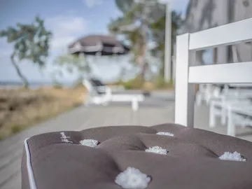 06 체어 - White - Fri Form