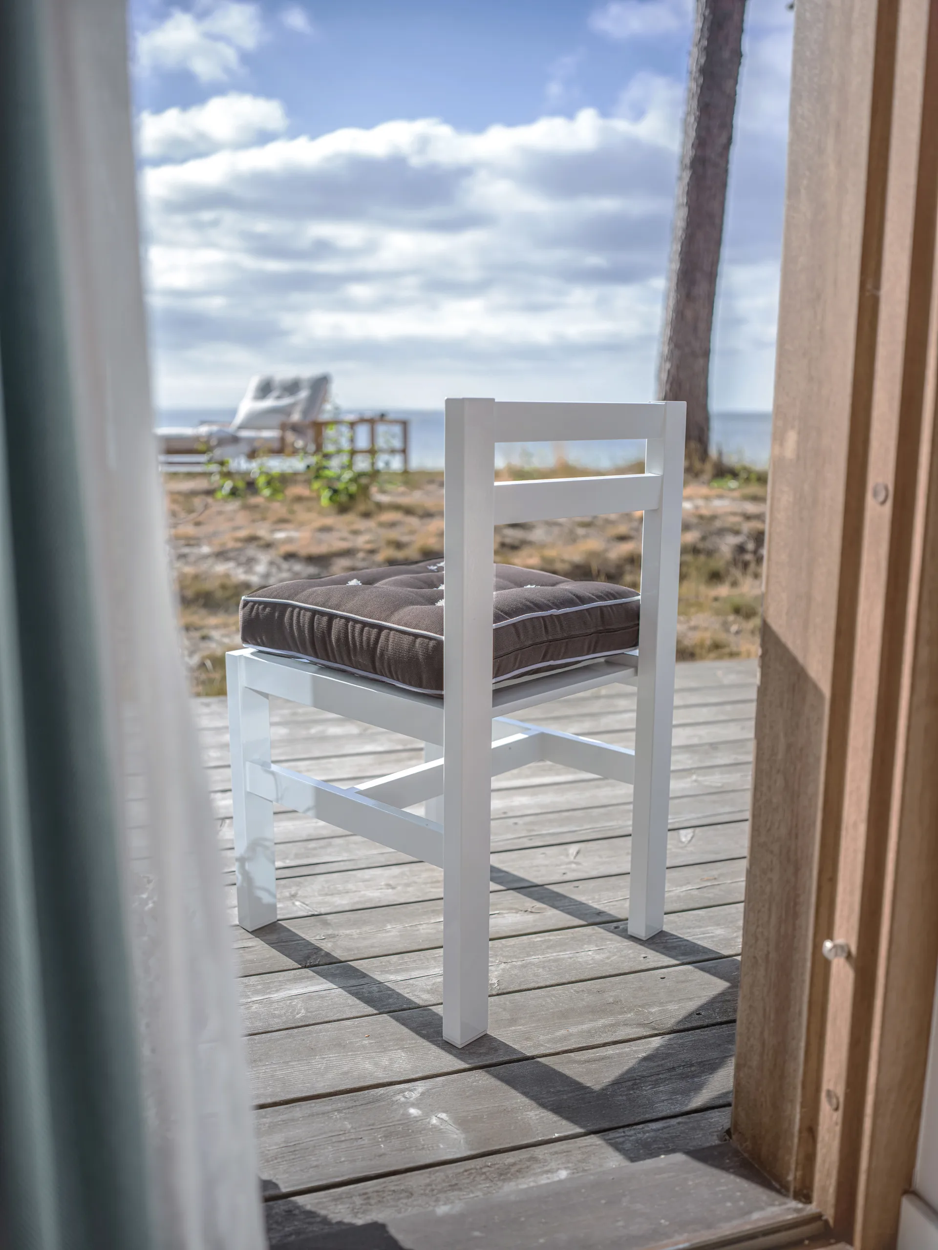 06 체어, White Fri Form