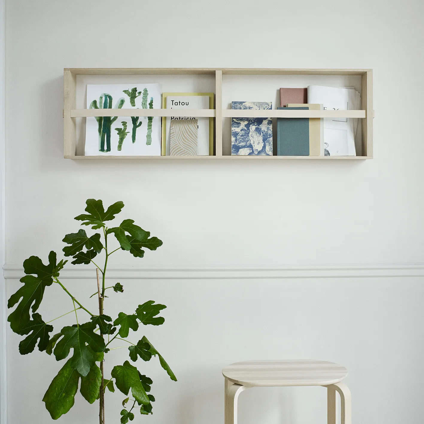 노어 매거진 홀더 120 cm, Oak Fritz Hansen | 프리츠한센