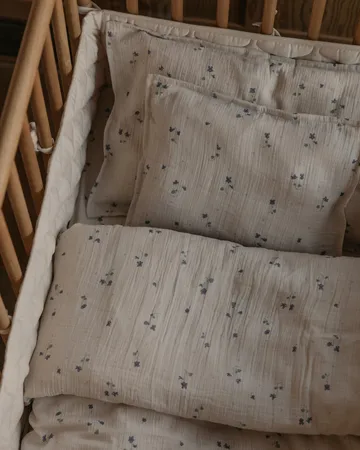 비올라 무슬린 주니어 침구 세트 - 100x130 cm/35x55 cm - Garbo&Friends | 가르보앤프랜즈