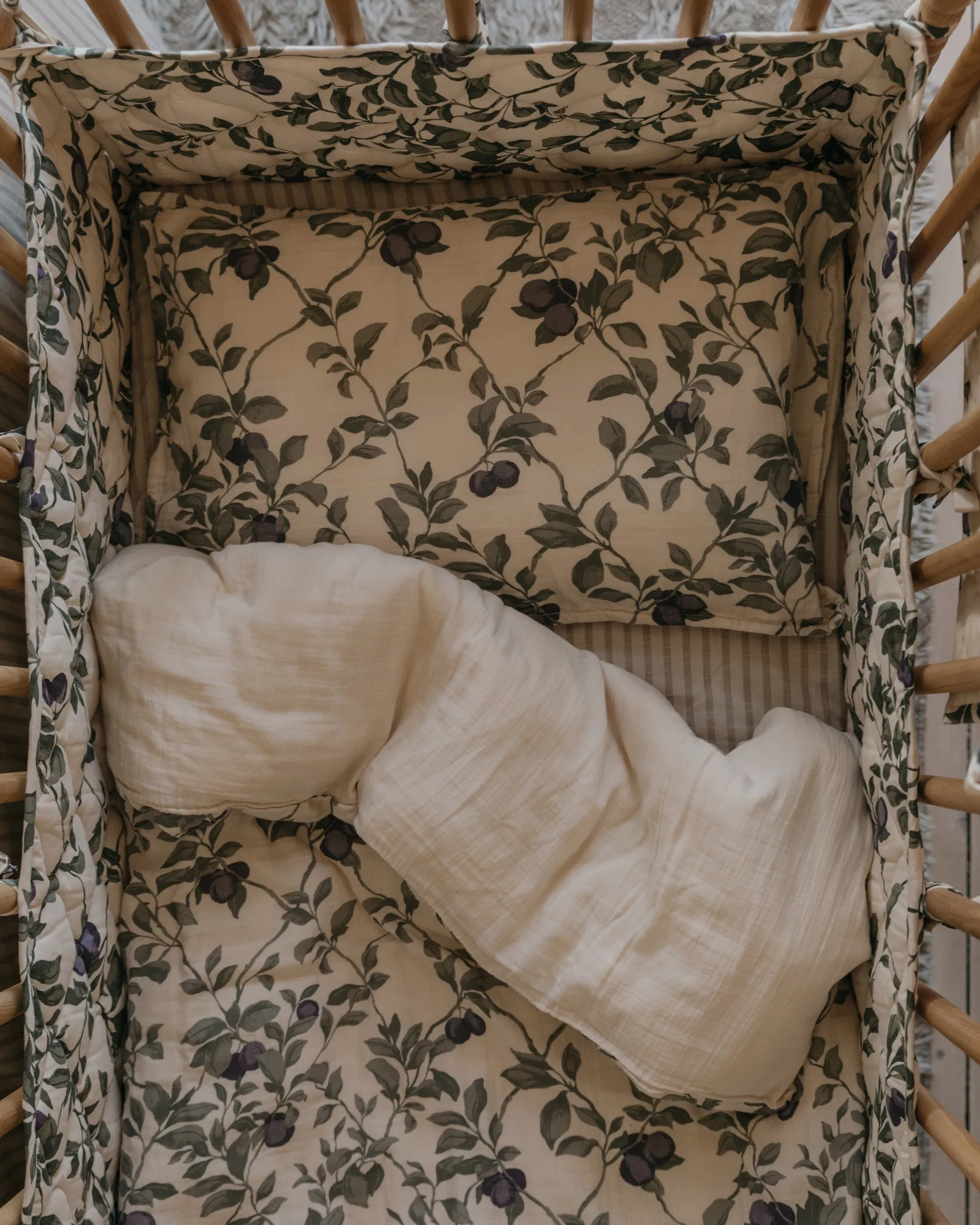 플럼 무슬린 침구 세트 주니어, 100x140 cm/40x60 cm Garbo&Friends | 가르보앤프랜즈