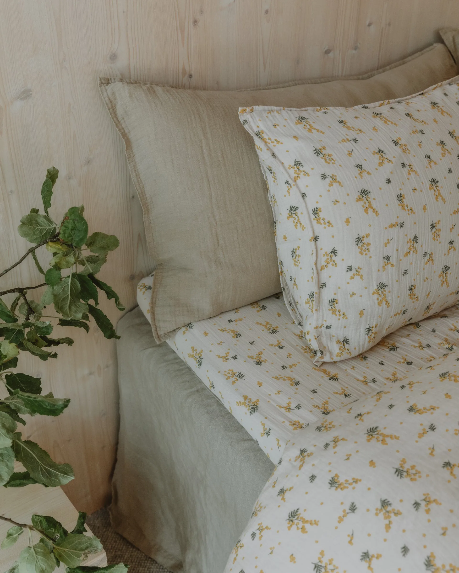 미모사 무슬린 피티드 시트, 180x200x30 cm Garbo&Friends | 가르보앤프랜즈