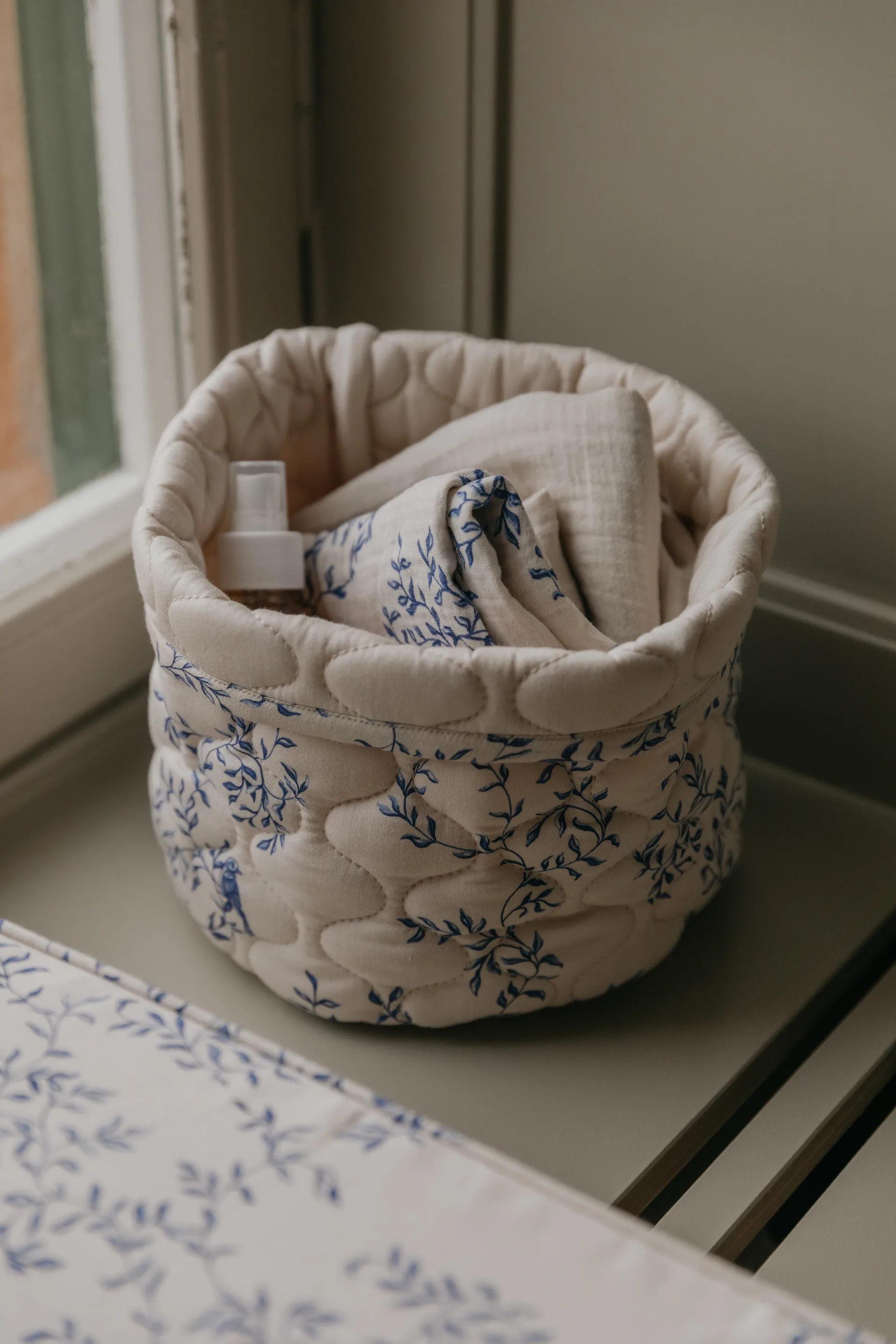 자르딤 새틴 퀼트 바구니 2개, 20x20 cm + 30x30 cm Garbo&Friends | 가르보앤프랜즈