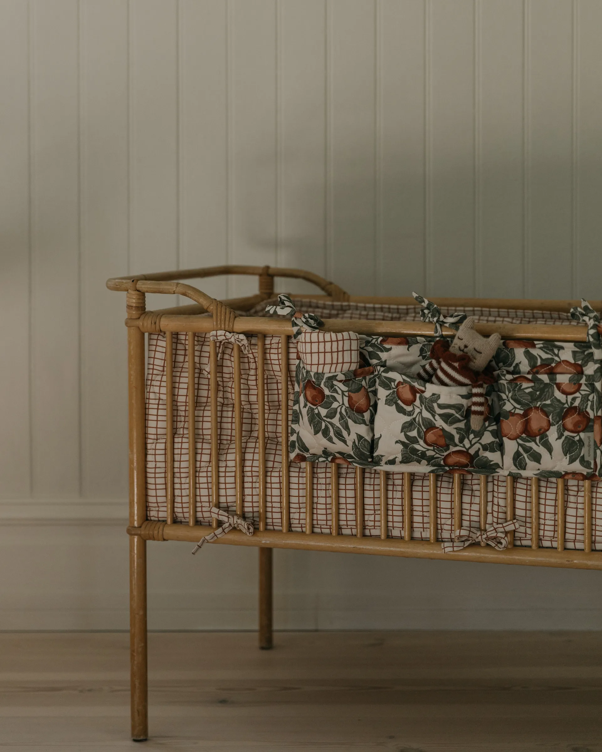 폼 사틴 퀼티드 베드 포켓, 43x18 cm Garbo&Friends | 가르보앤프랜즈