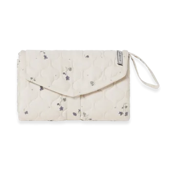 비올라 새틴 휴대용 기저귀 교환 매트 - 46x80 cm - Garbo&Friends | 가르보앤프랜즈