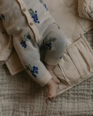 비올라 새틴 휴대용 기저귀 교환 매트 - 46x80 cm - Garbo&Friends | 가르보앤프랜즈