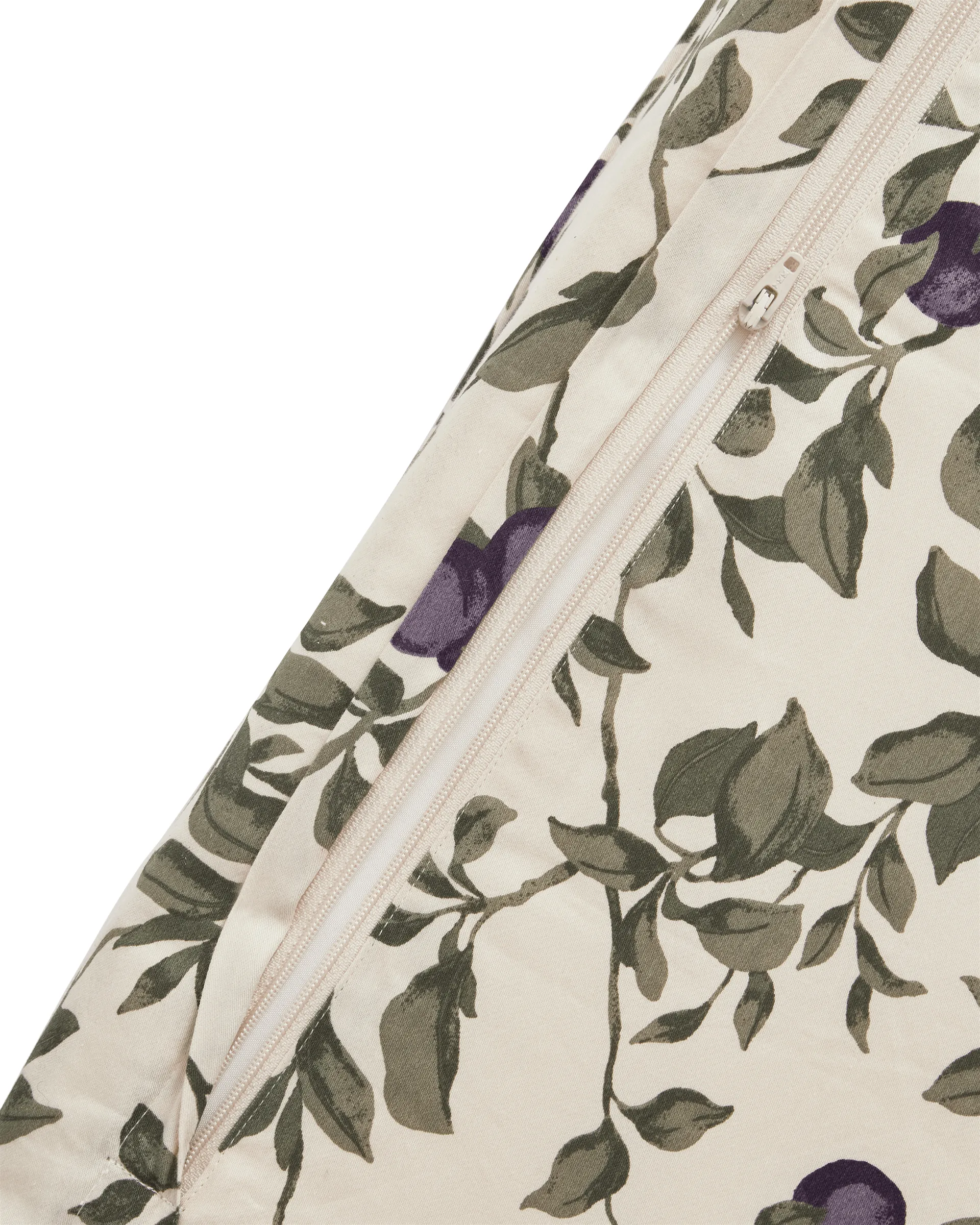 플럼 새틴 기저귀 갈이 매트, 50x65x9 cm Garbo&Friends | 가르보앤프랜즈