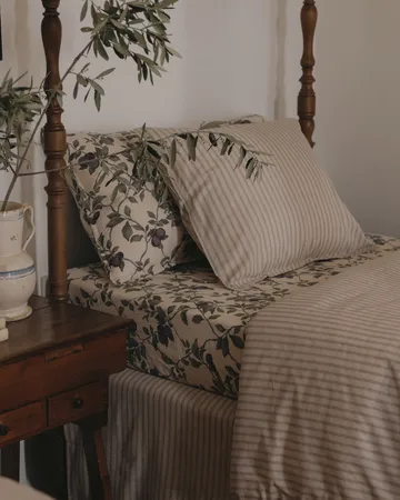 스트라이프 모브 베개 커버 - 50x75 cm - Garbo&Friends | 가르보앤프랜즈