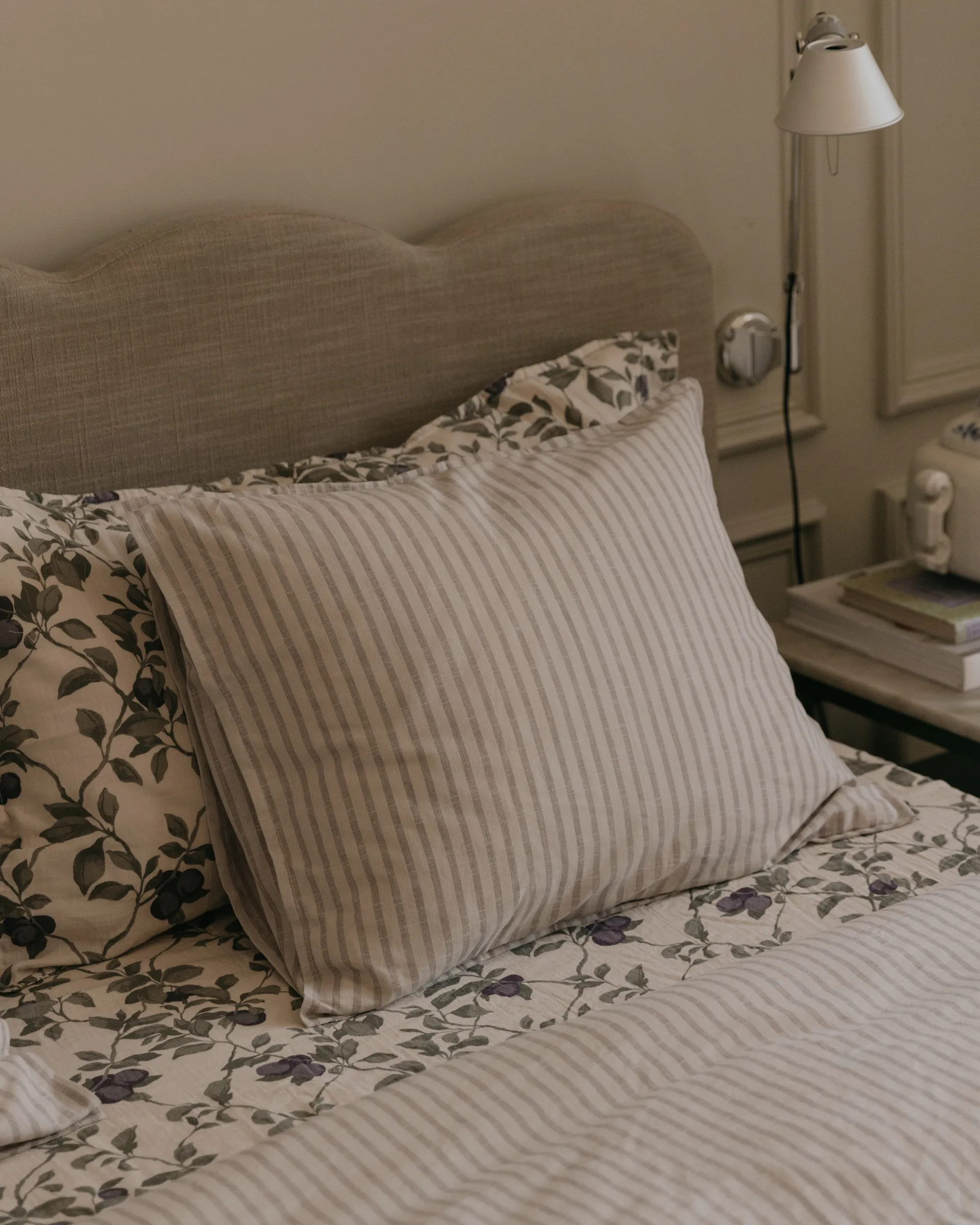 스트라이프 모브 베개 커버, 50x90 cm Garbo&Friends | 가르보앤프랜즈