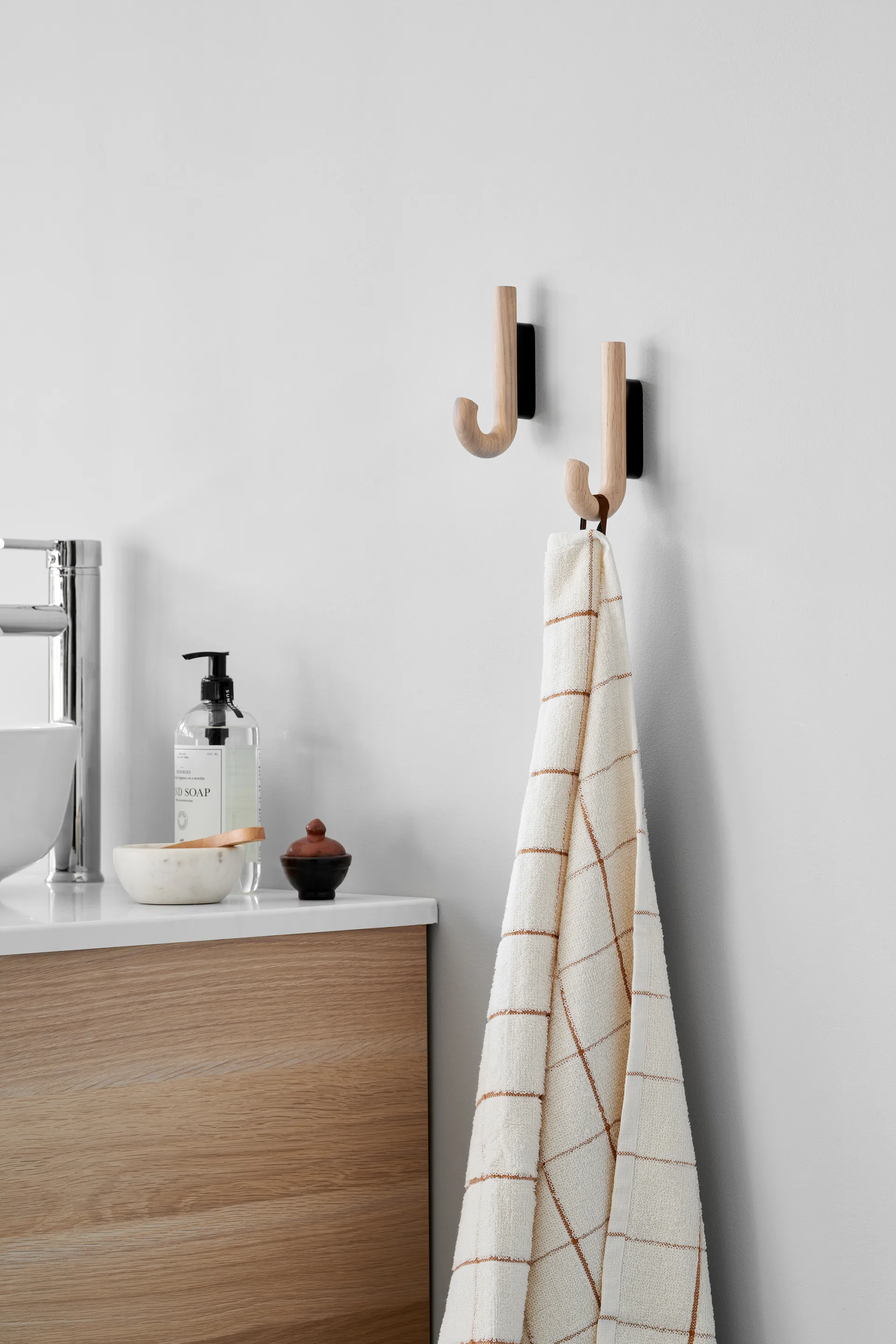 후크 후크 미니 13.3 cm, Oak-black Gejst | 가이스트