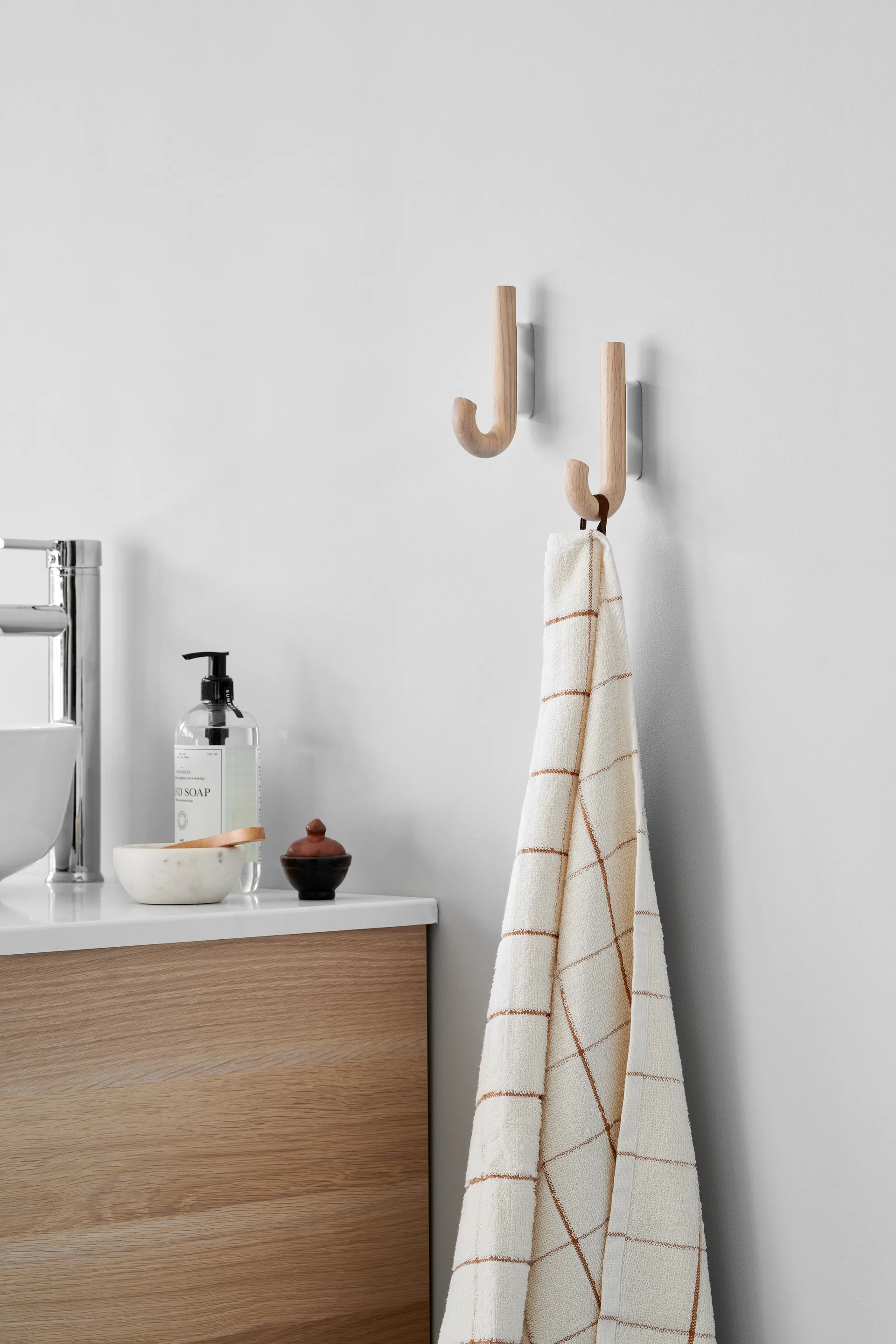 후크 후크 미니 13.3 cm, Oak-chrome Gejst | 가이스트