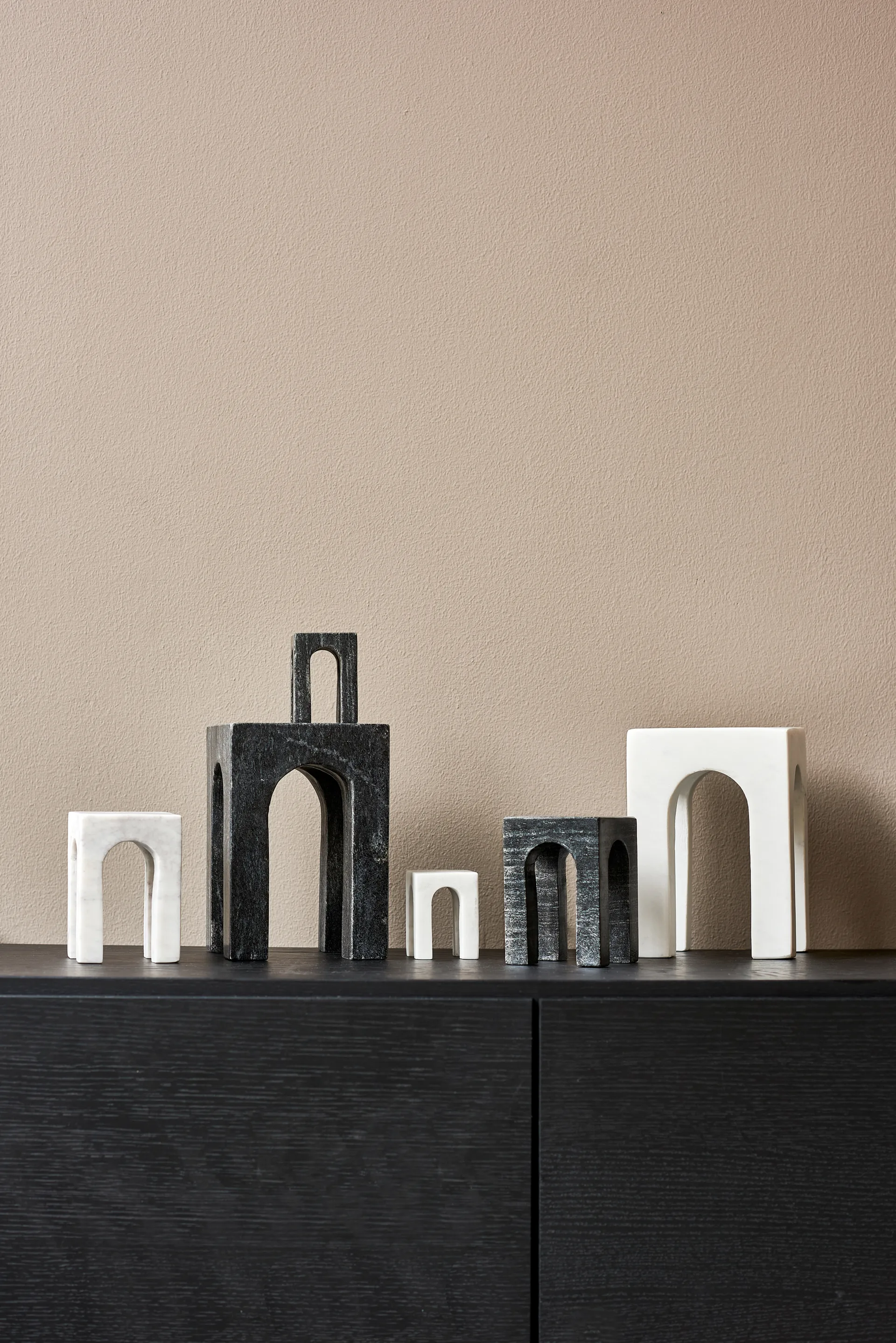 아르키스 북엔드 3 피스, Black Gejst | 가이스트