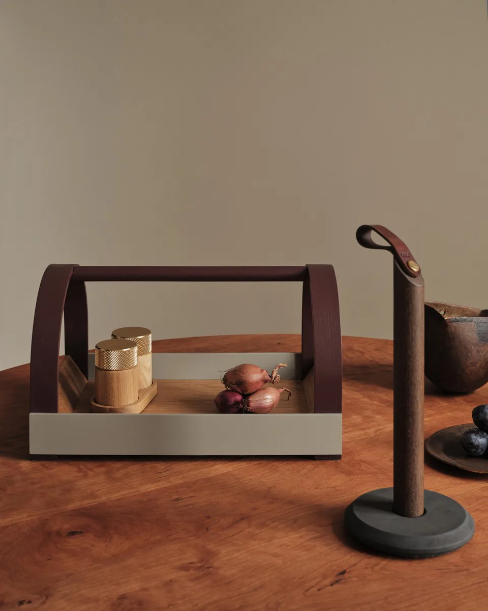 카이도 손잡이 트레이 40.5x27x23.5 cm, Oak-grey burgundy Gejst | 가이스트