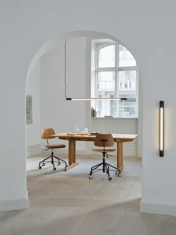 라덴트 벽 조명 숏 70 cm 하드와이어드 설치 - Black - Gejst | 가이스트