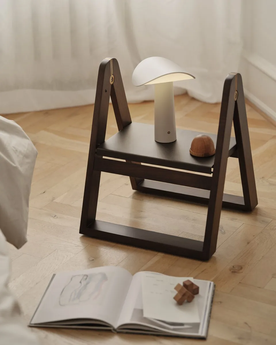 리치 스텝 스툴, Dark ash Gejst | 가이스트