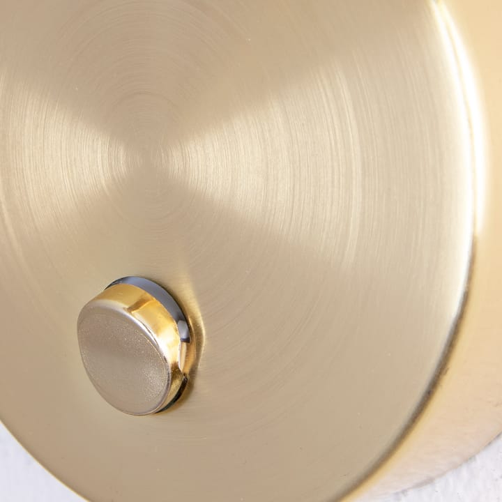 클라크 1 벽 조명, Black-brushed brass Globen Lighting | 글로벤라이팅