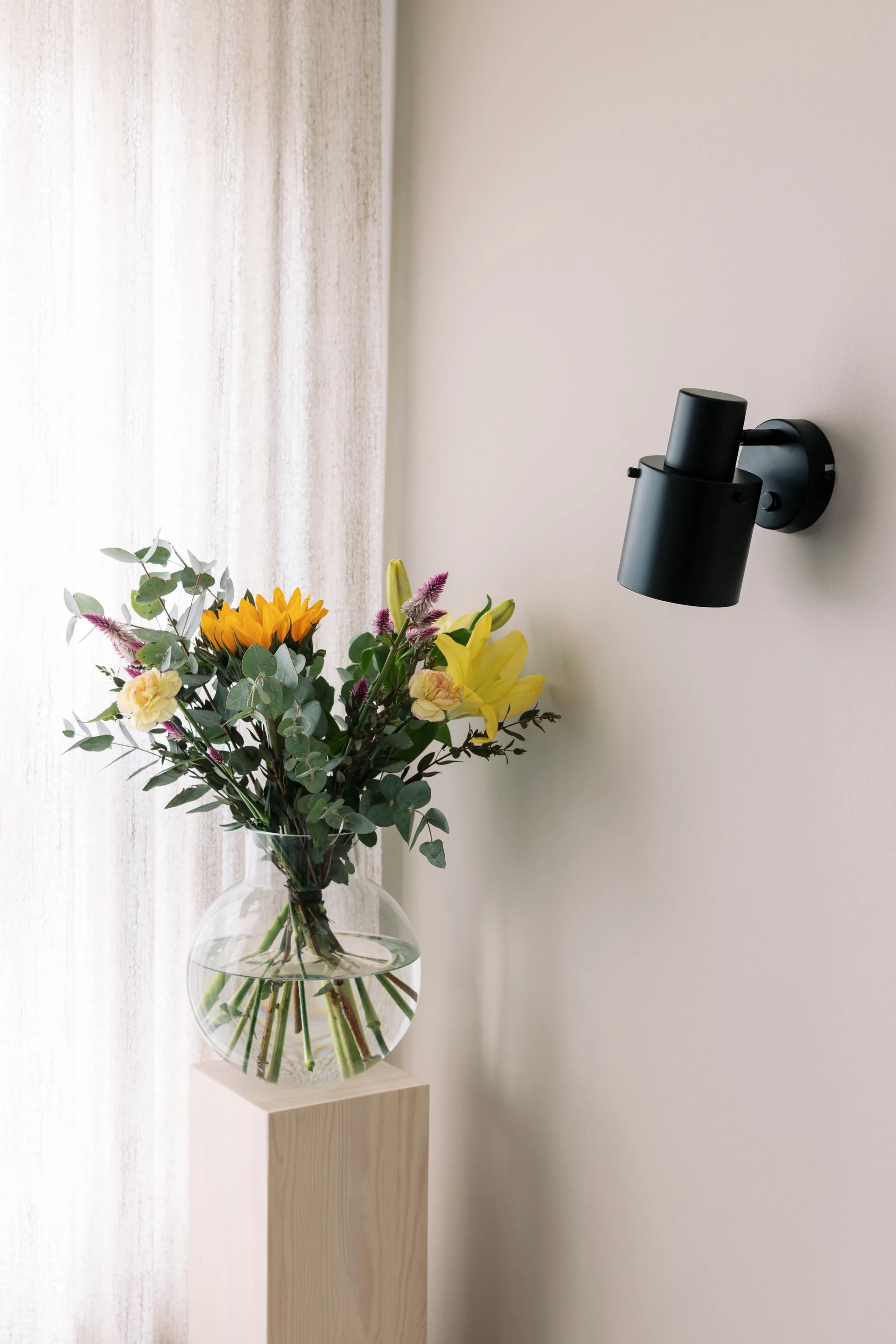 클라크 1 벽 조명, Black Globen Lighting | 글로벤라이팅