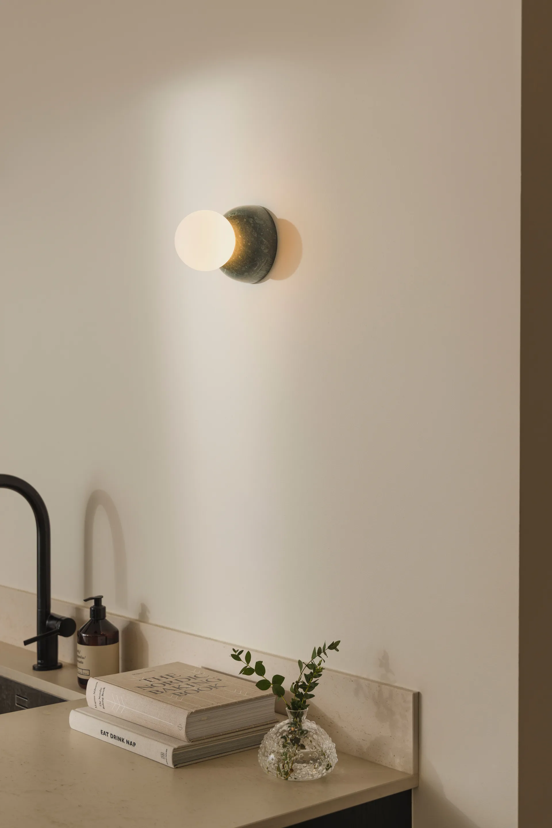 토라노 벽 조명/천장 조명 13 cm, Dark green marble Globen Lighting | 글로벤라이팅