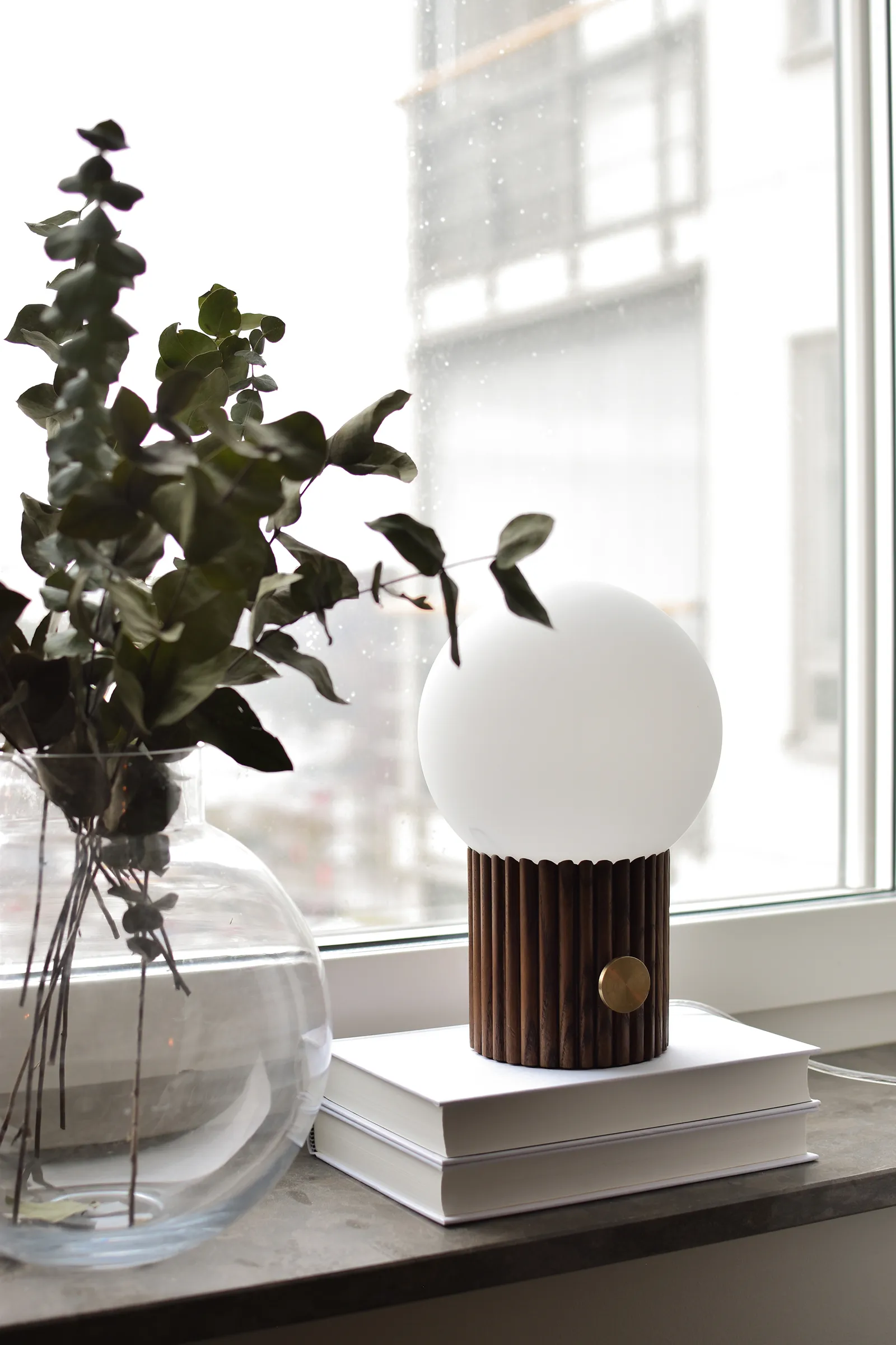 허블 테이블 조명 Ø15 cm, Walnut Globen Lighting | 글로벤라이팅