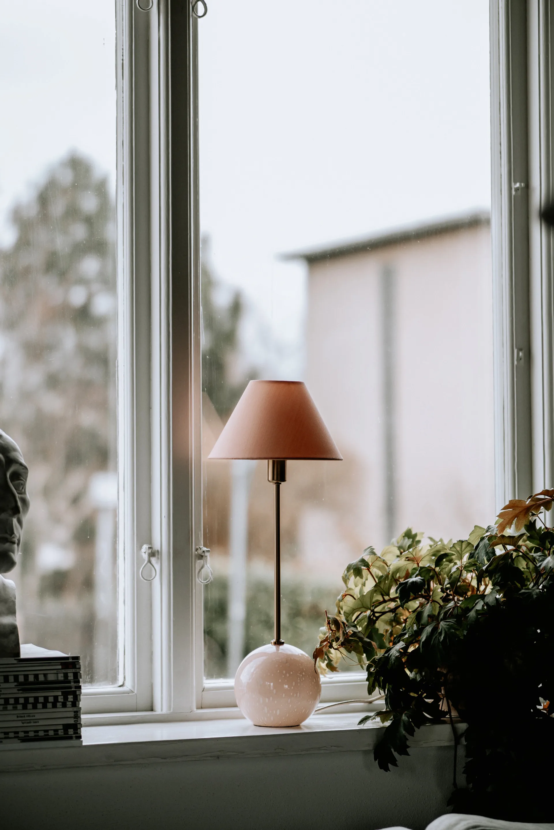 아이리스 20 테이블 조명, Blush Globen Lighting | 글로벤라이팅
