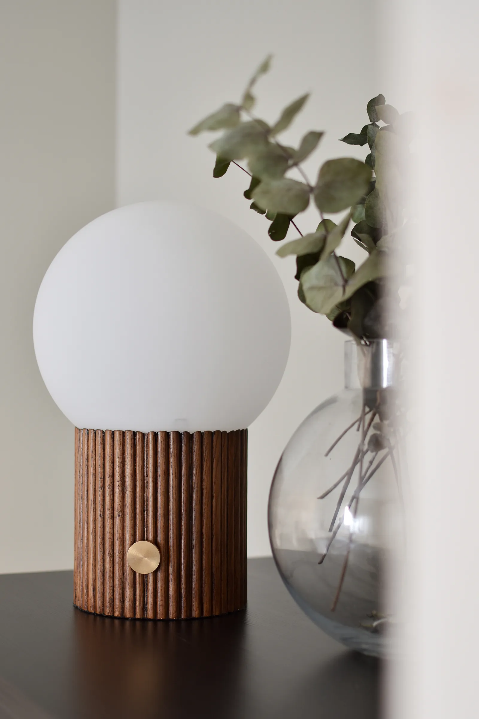 허블 테이블 조명 Ø22 cm, Walnut Globen Lighting | 글로벤라이팅