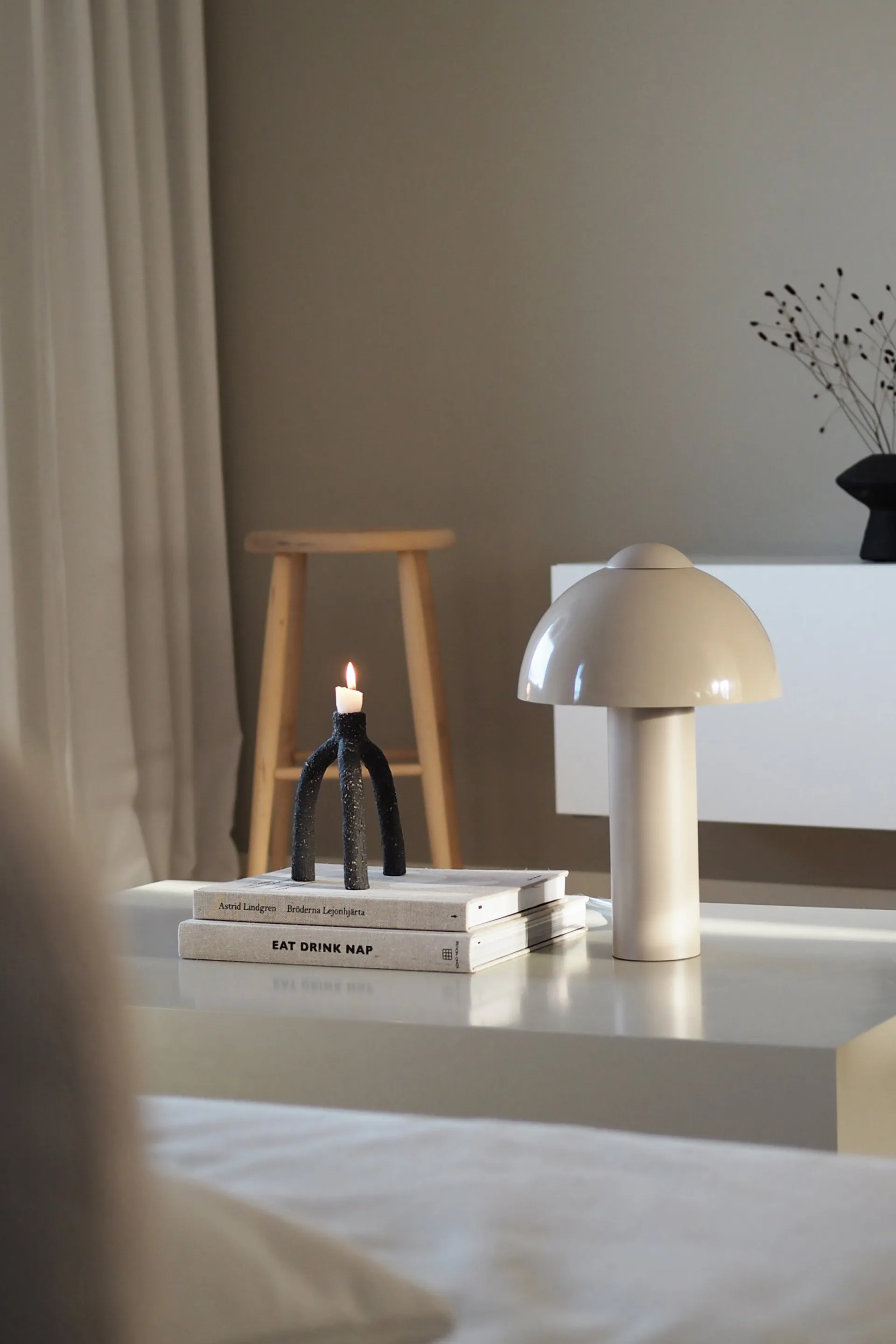 버디 23 테이블 조명 36 cm, Sand Globen Lighting | 글로벤라이팅