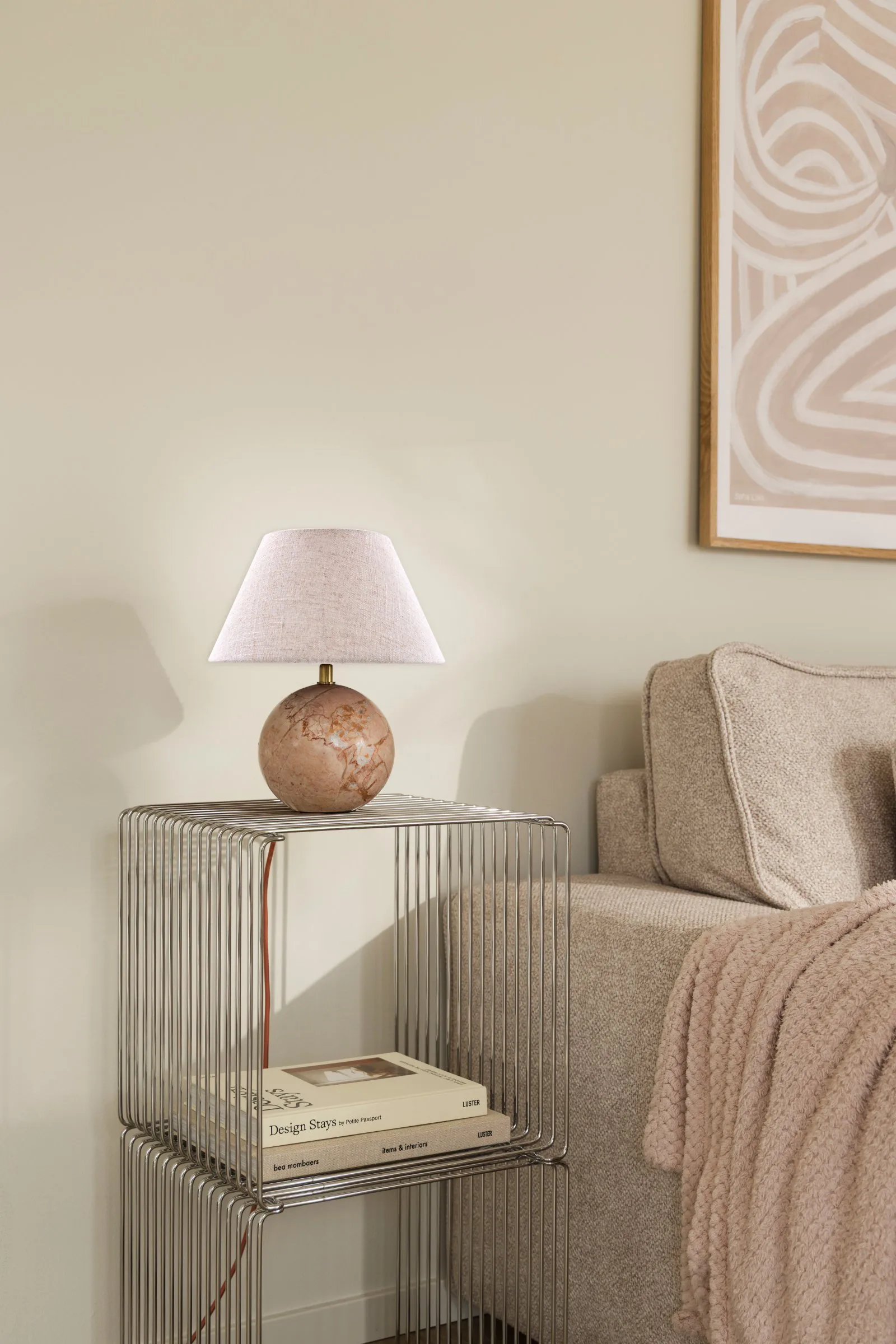 카스텔로 24 테이블 조명, Dusty pink marble, white shade Globen Lighting | 글로벤라이팅