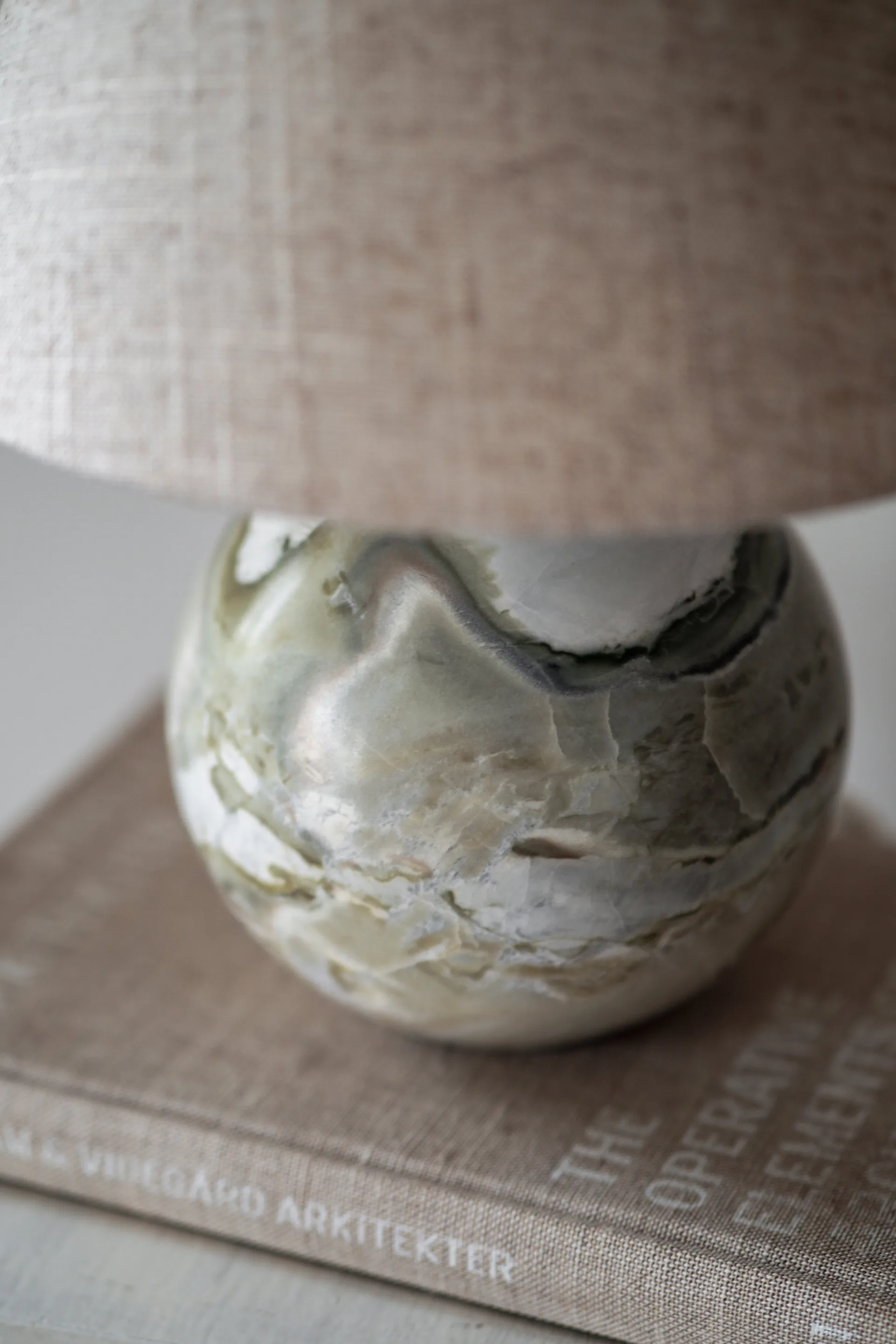 카스텔로 24 테이블 조명, Green Globen Lighting | 글로벤라이팅