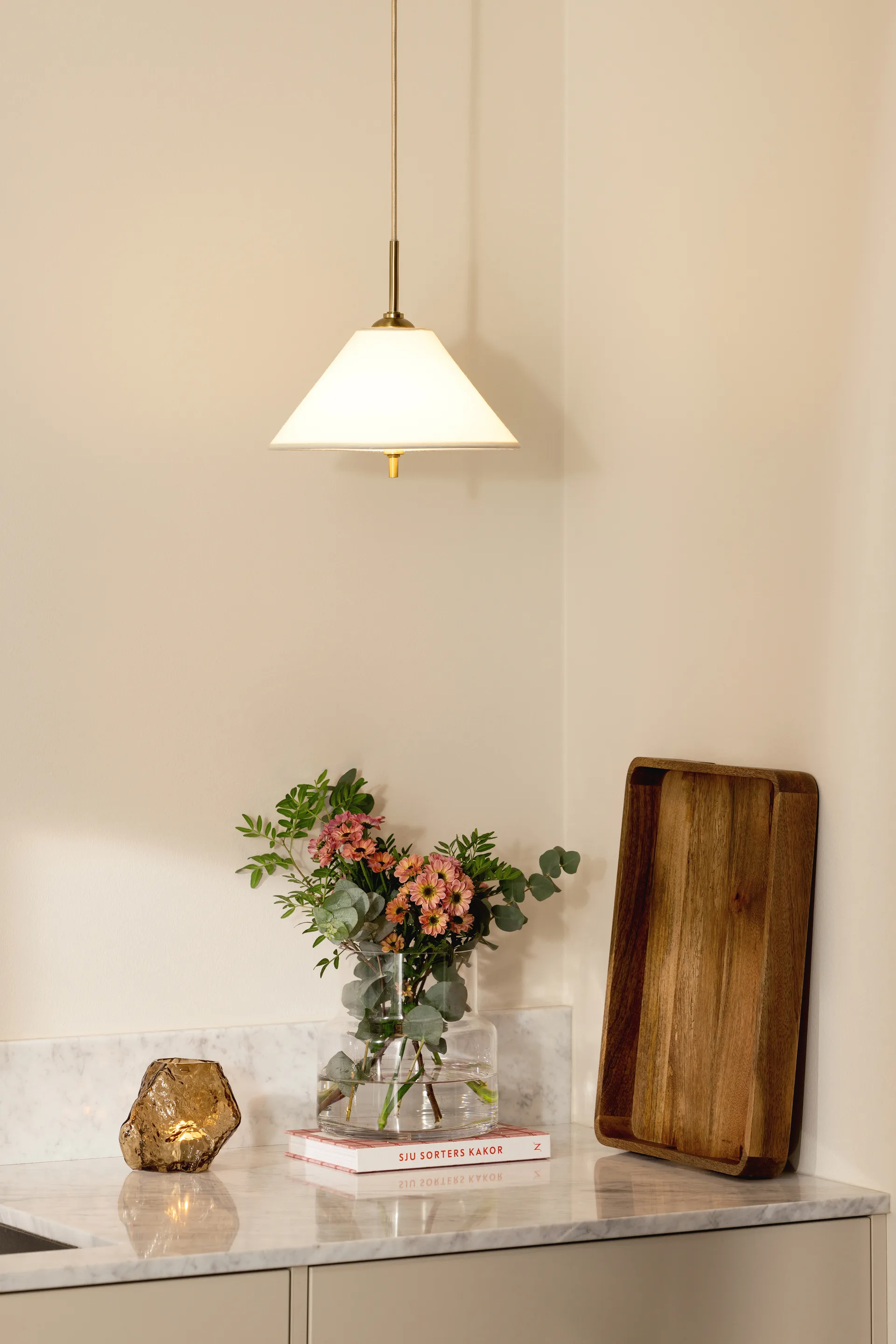 아이리스 펜던트 25, Cream Globen Lighting | 글로벤라이팅