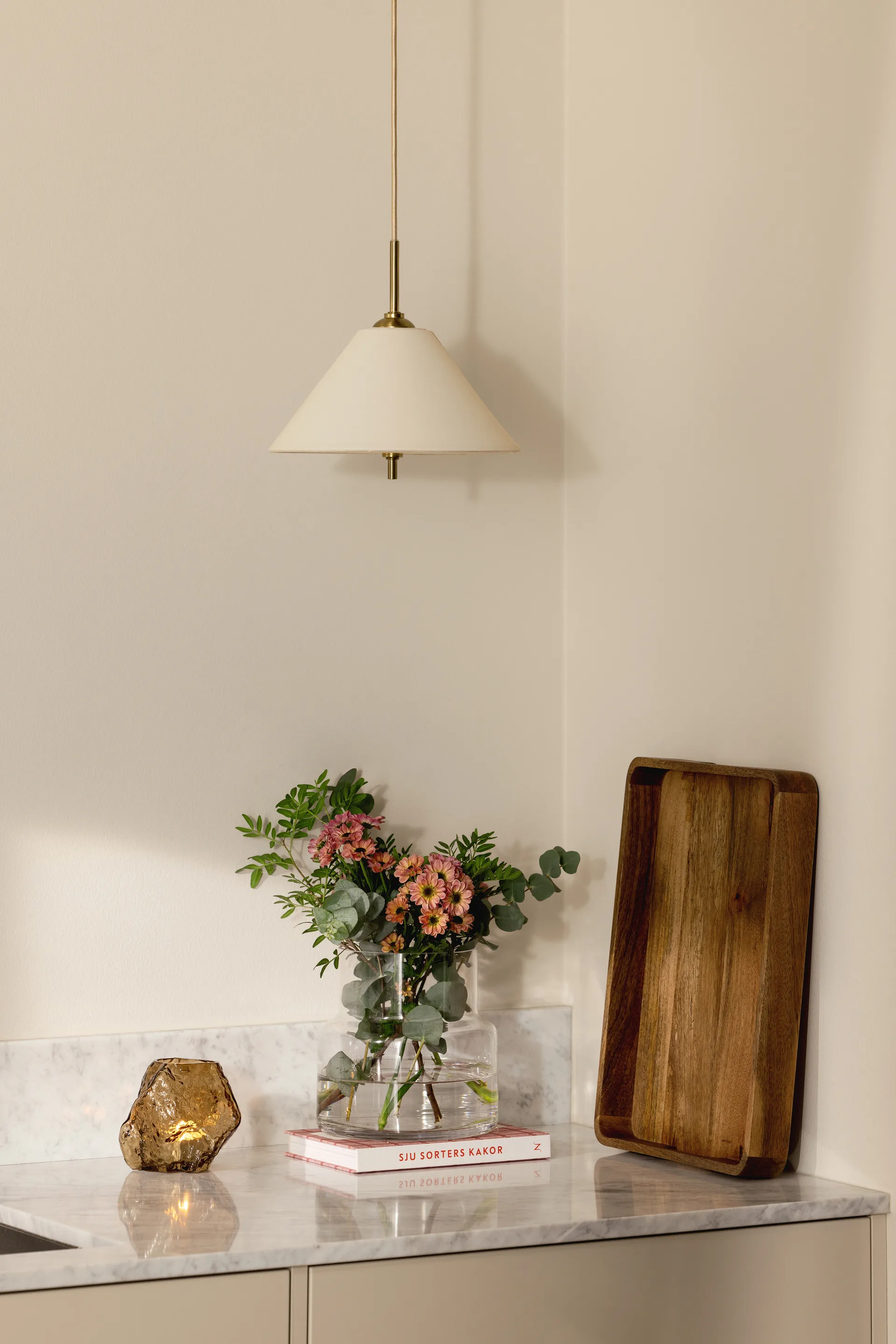 아이리스 펜던트 25, Cream Globen Lighting | 글로벤라이팅